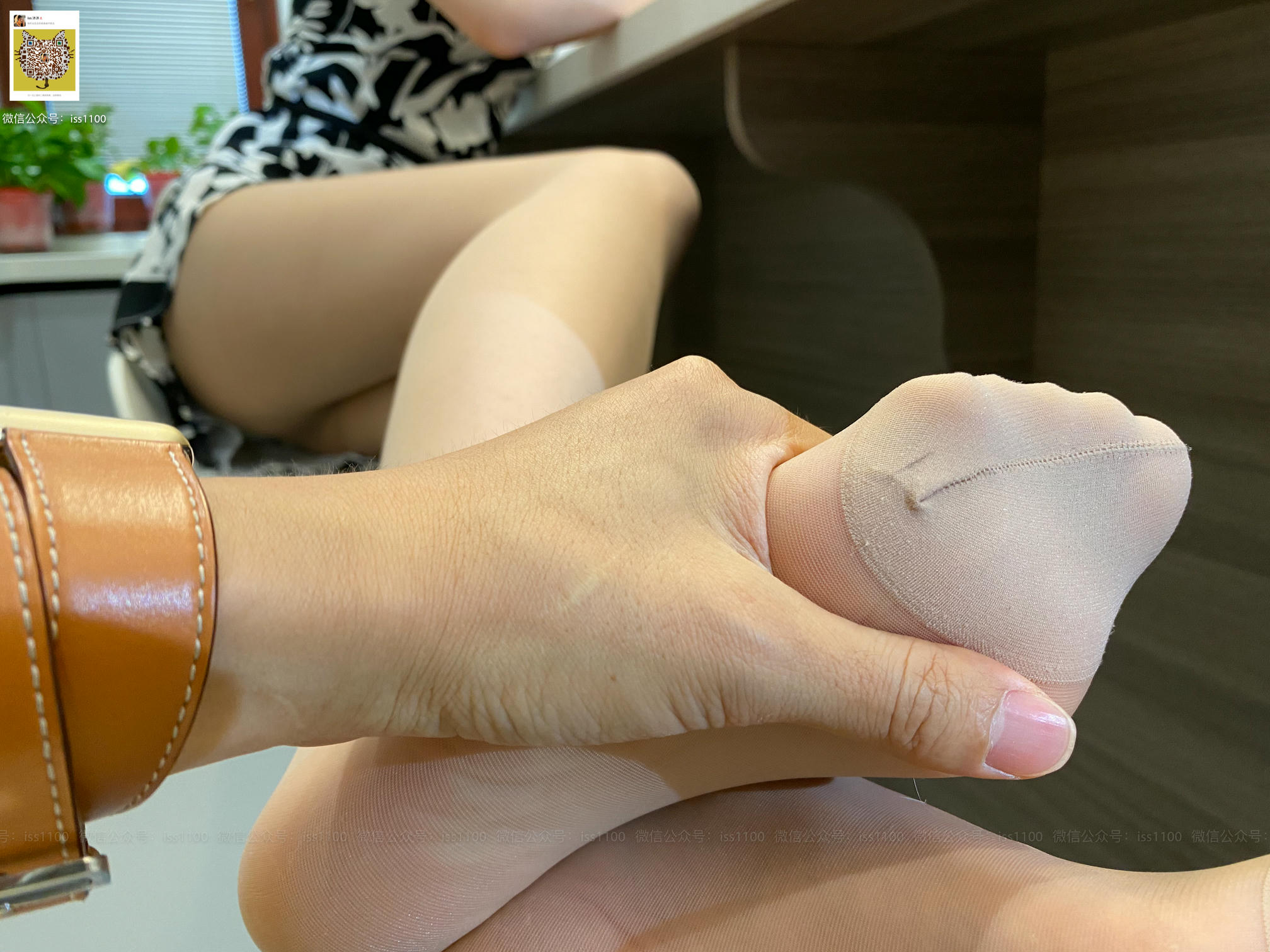 ISS系列 NO.021 美晗 脱丝 [98P+1V0.751G]_第2集