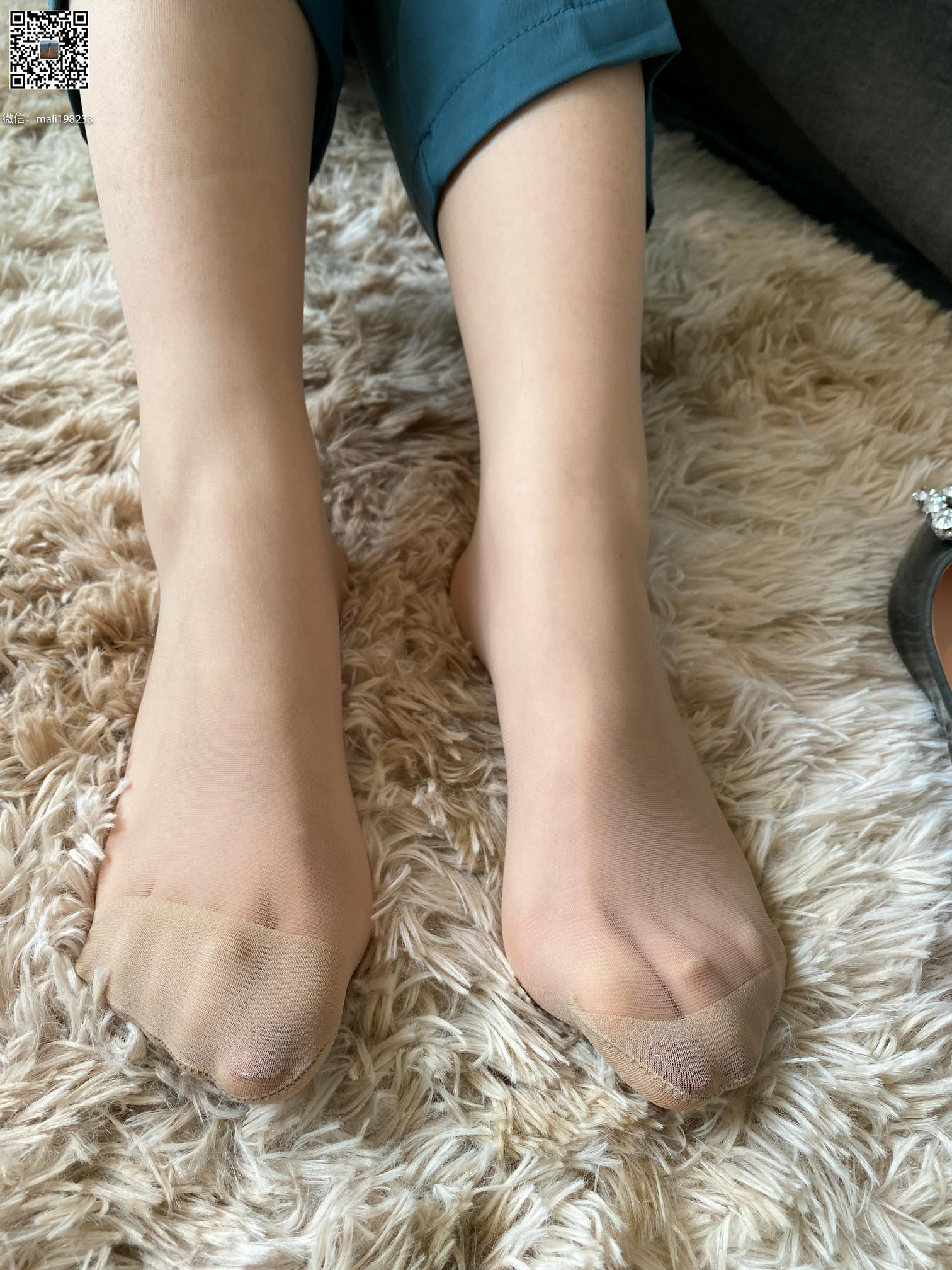 ISS系列 NO.022 美晗 玩脚 [94P+1V0.946G]_第1集