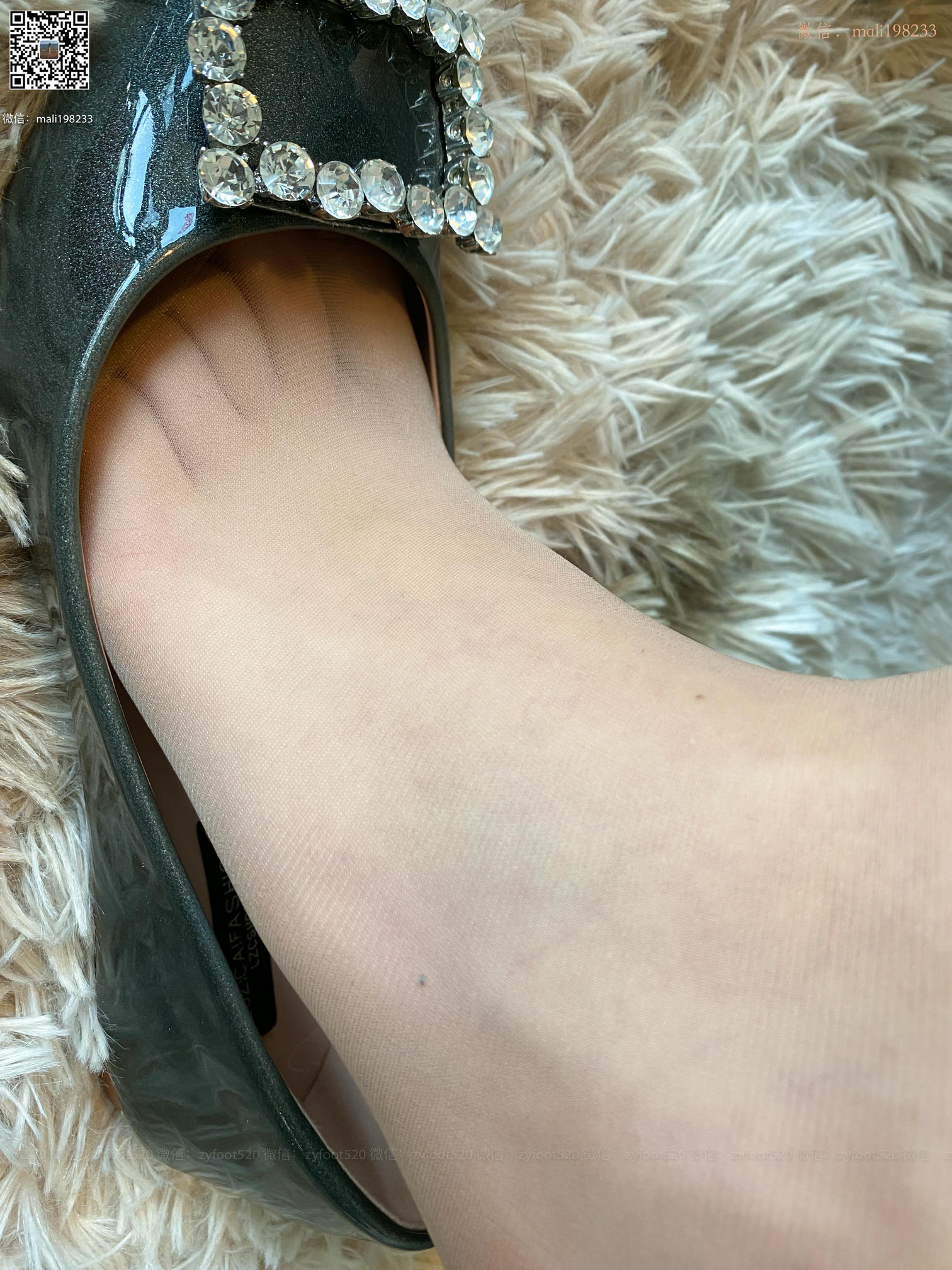 ISS系列 NO.022 美晗 玩脚 [94P+1V0.946G]_第1集