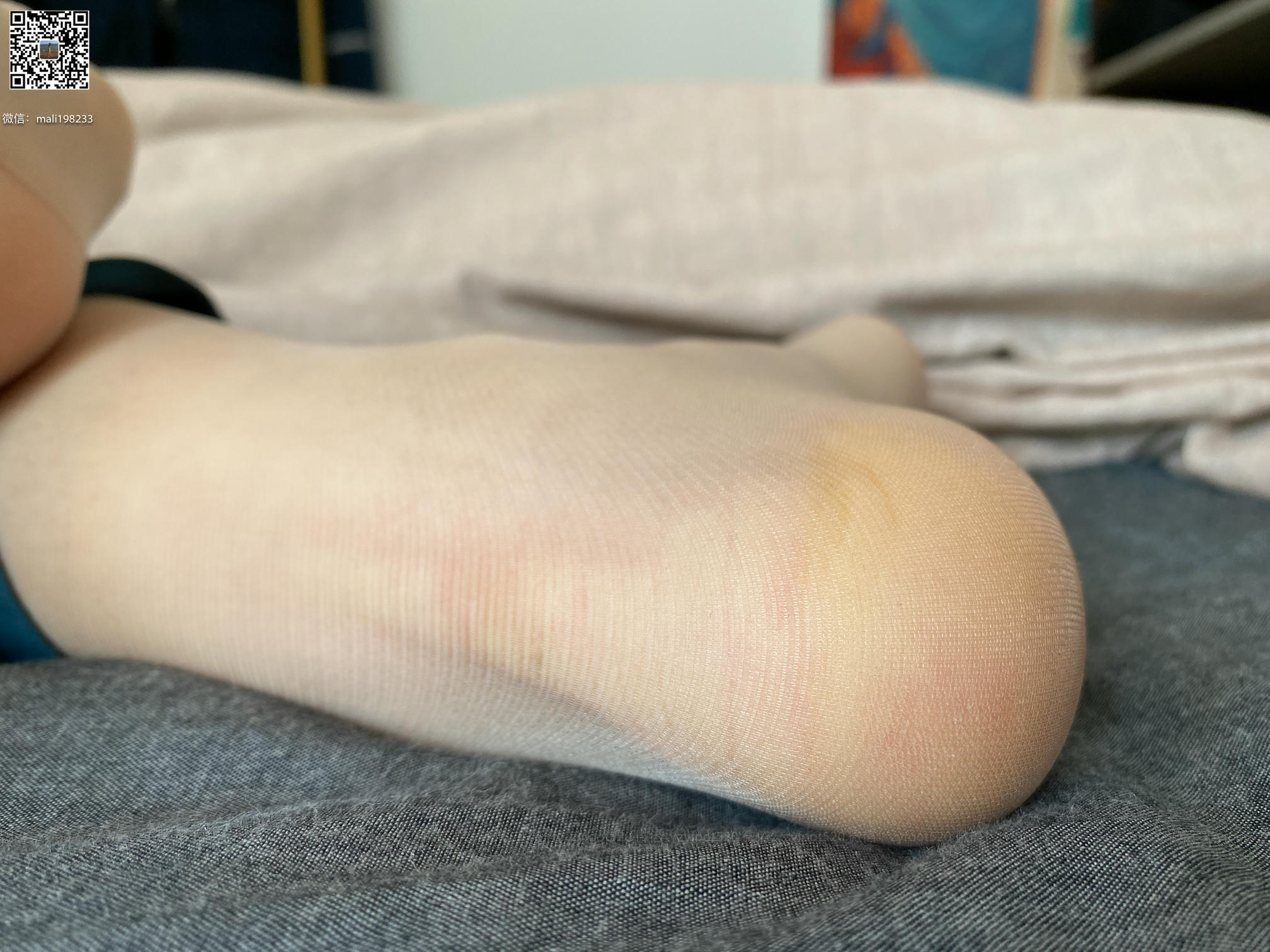 ISS系列 NO.022 美晗 玩脚 [94P+1V0.946G]_第3集