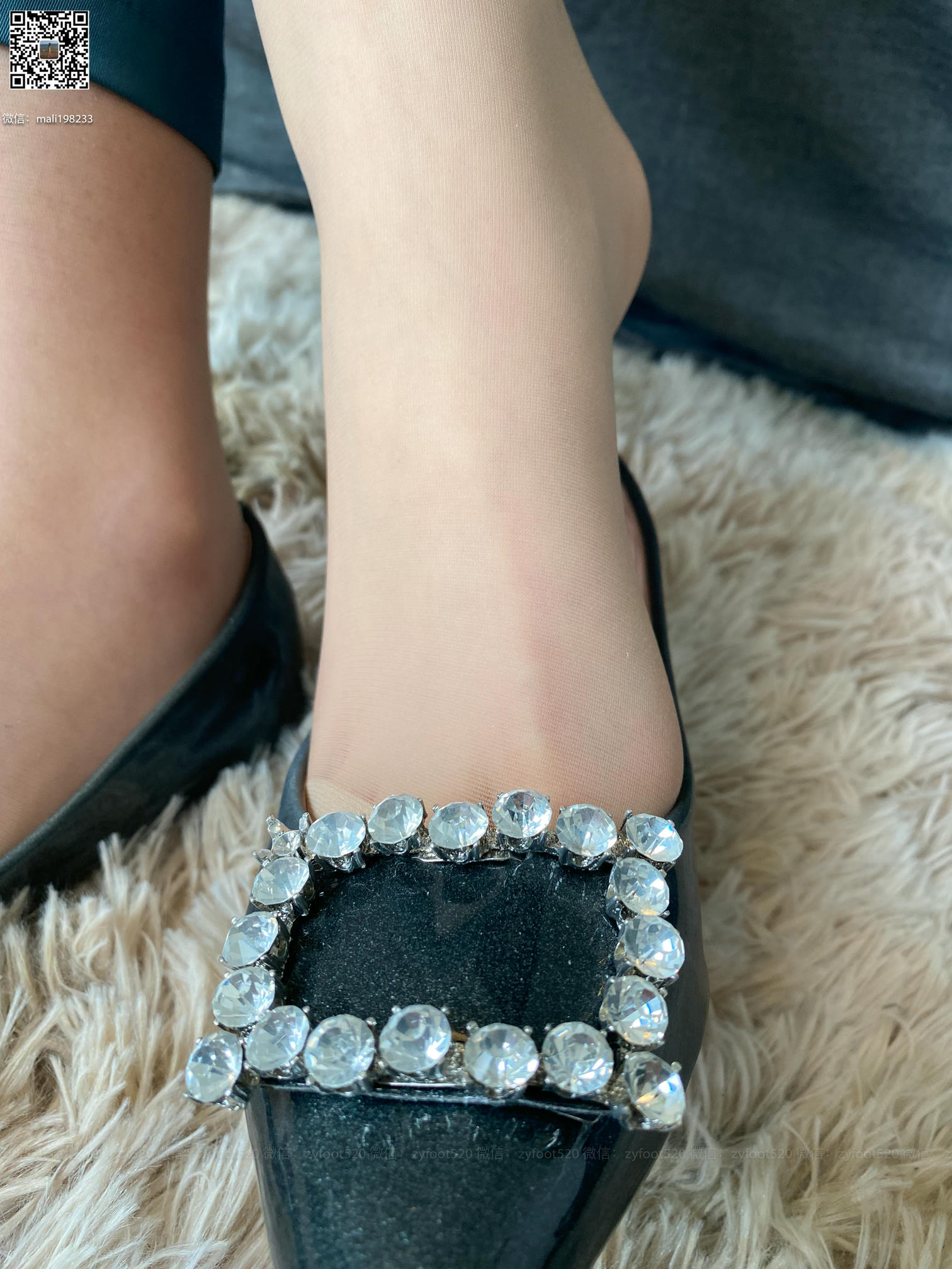 ISS系列 NO.022 美晗 玩脚 [94P+1V0.946G]_第4集