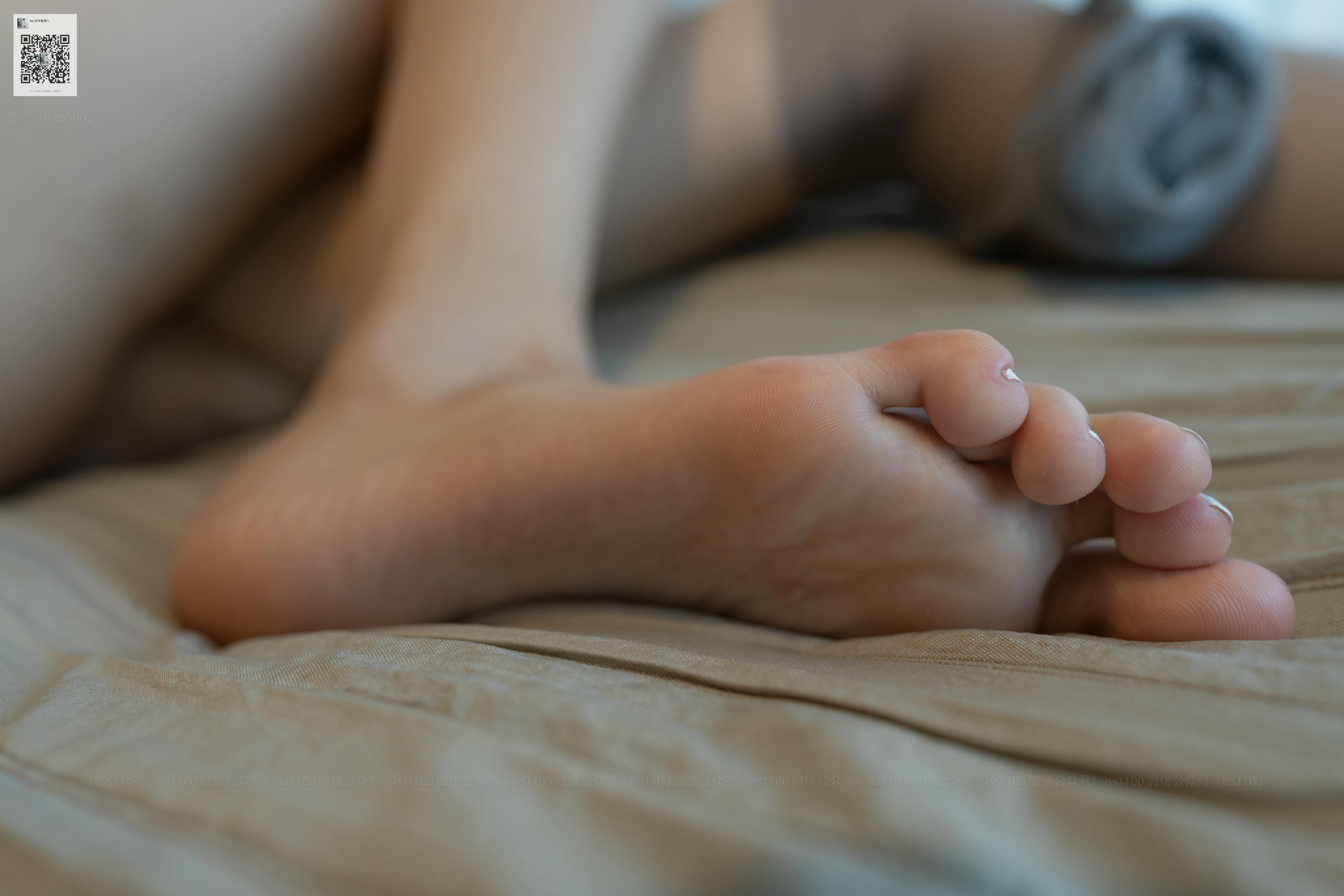 ISS系列 NO.023 萌萌 空姐 [106P+1V1.06G]_第4集