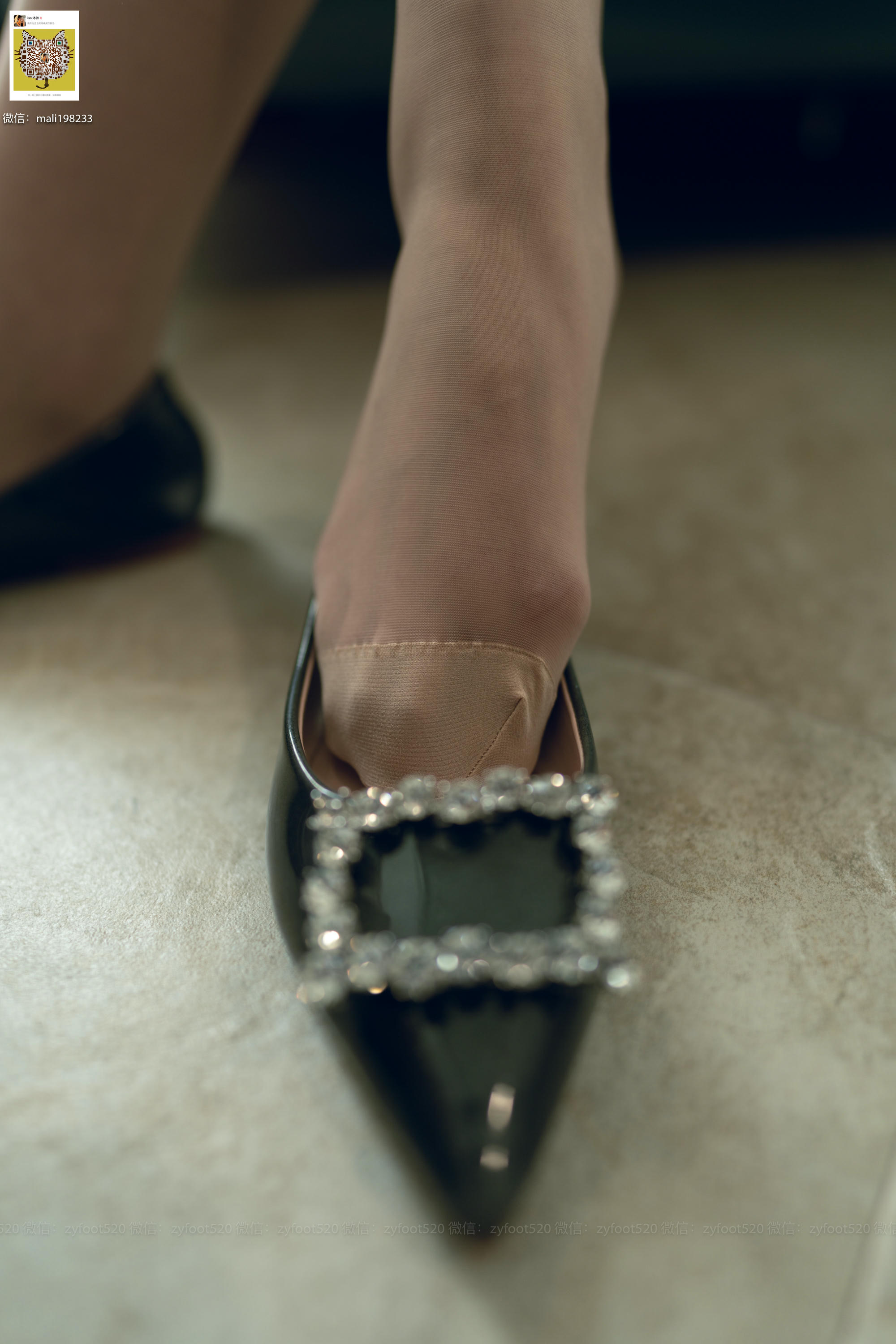 ISS系列 NO.025 铭铭正装 [129P+1V1.12G]_第1集