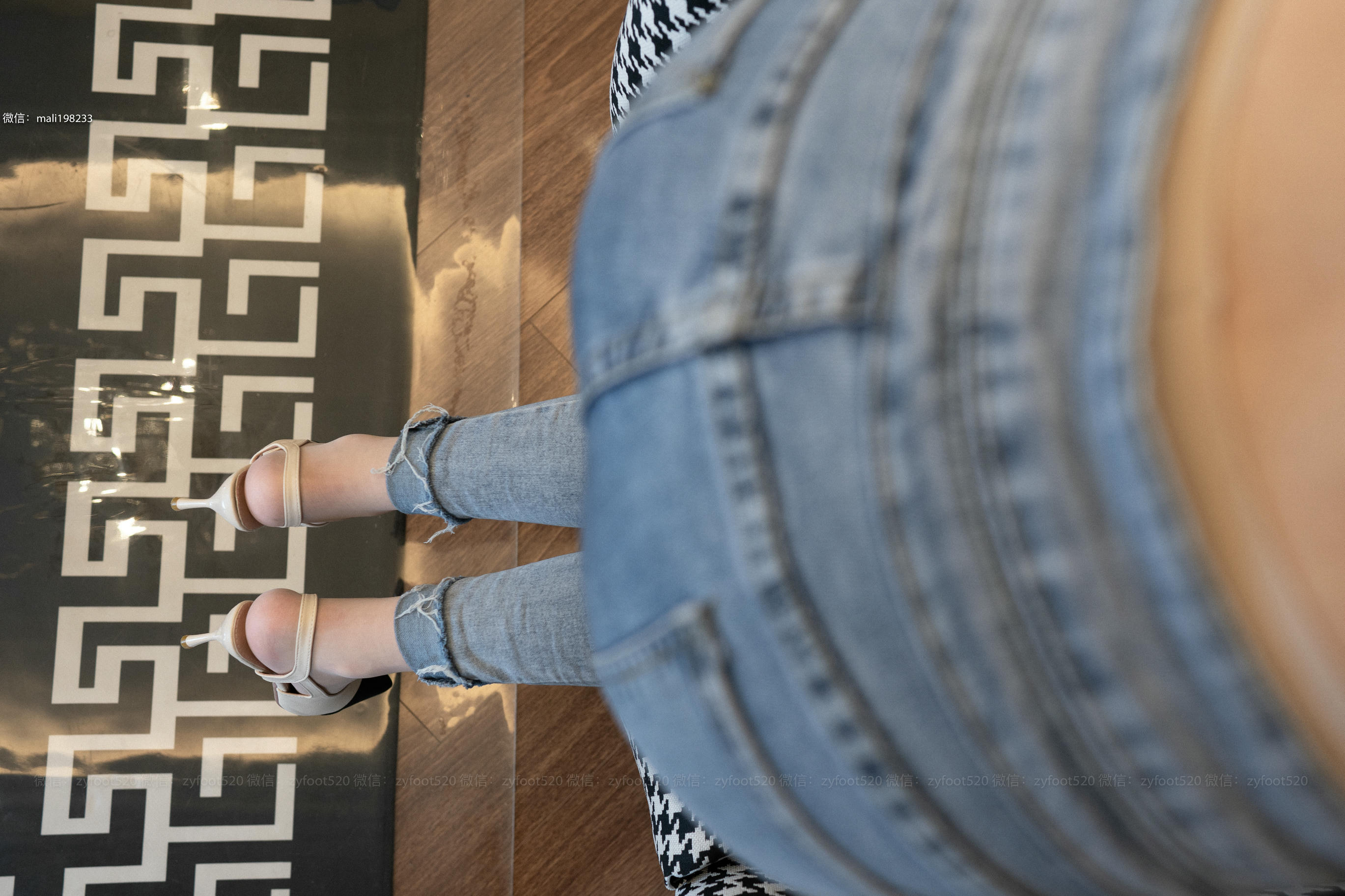 ISS系列 NO.032 诗薇 0D丝袜 [96P+1V1.67G]_第1集