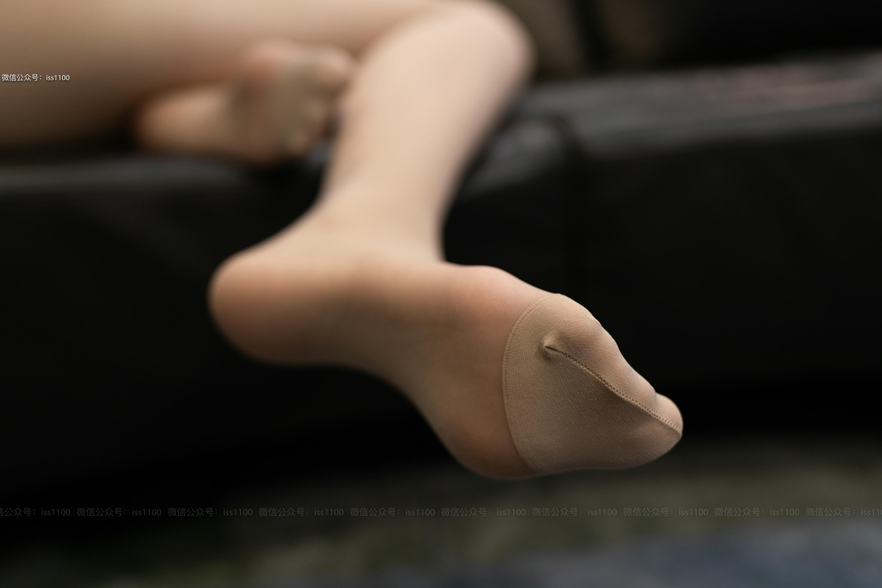 ISS系列 NO.033 诗薇 蓝色吊带 [101P+1V1.26G]_第3集