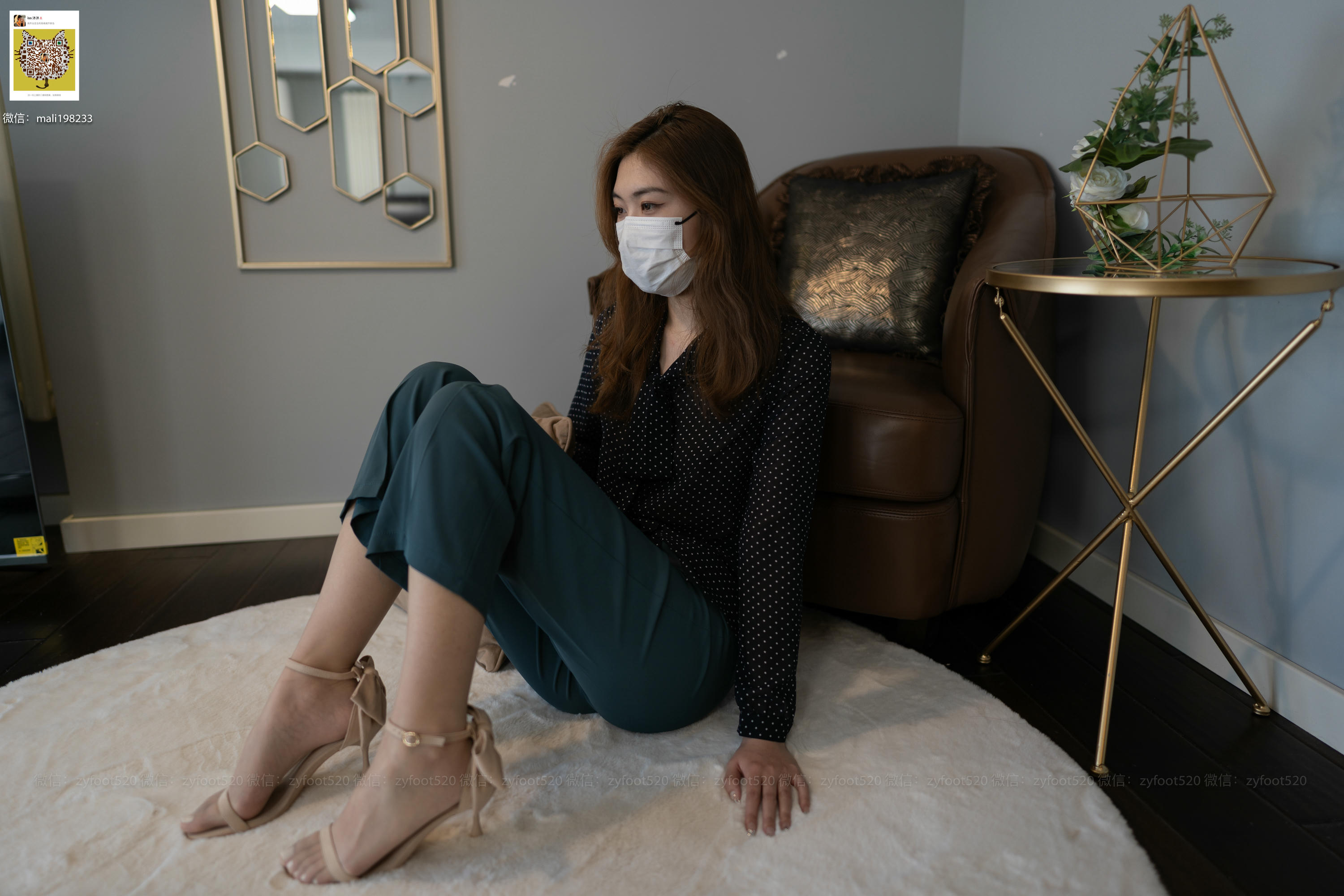 ISS系列 NO.034 诗薇新 [124P+1V1.34G]_第1集