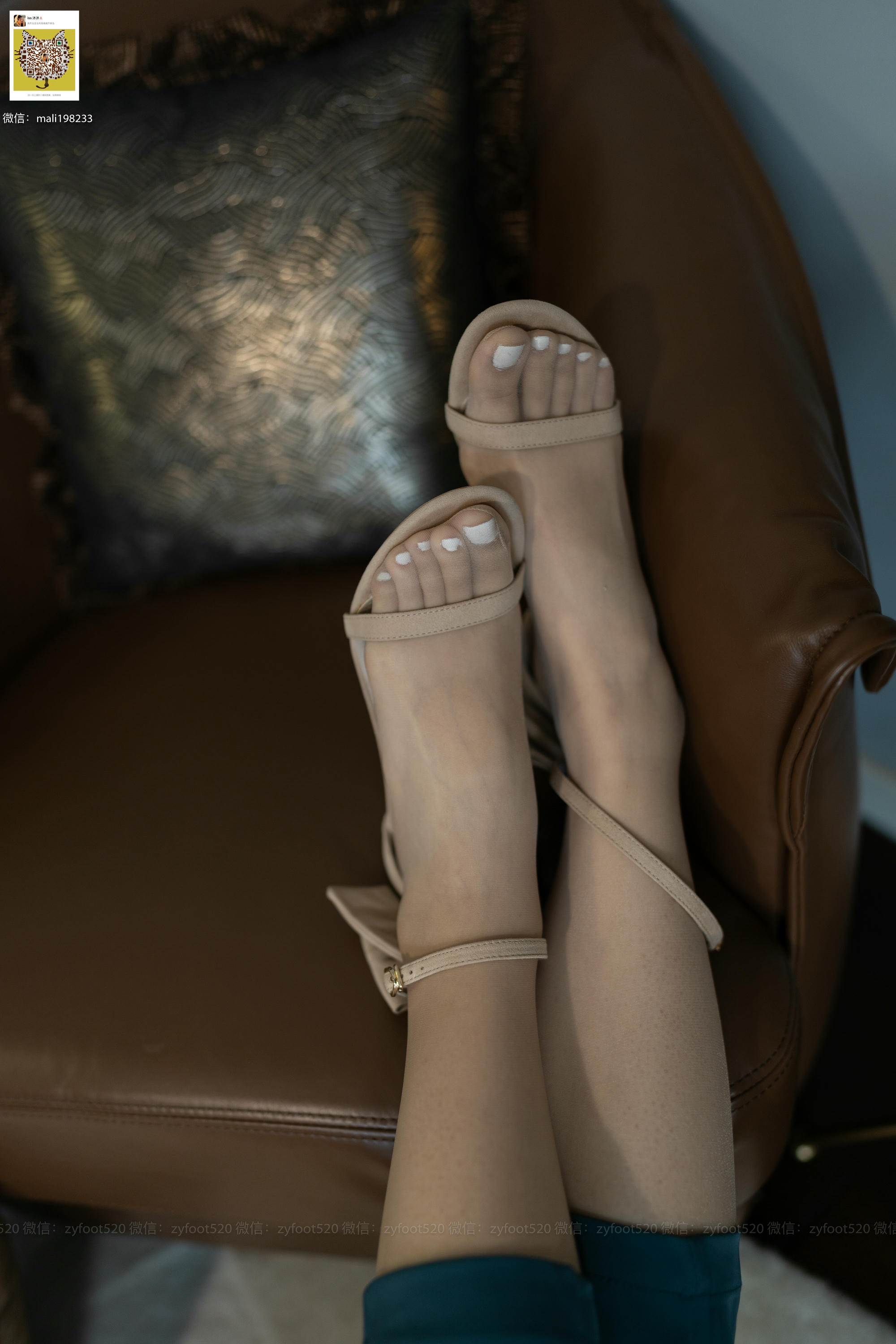 ISS系列 NO.034 诗薇新 [124P+1V1.34G]_第3集