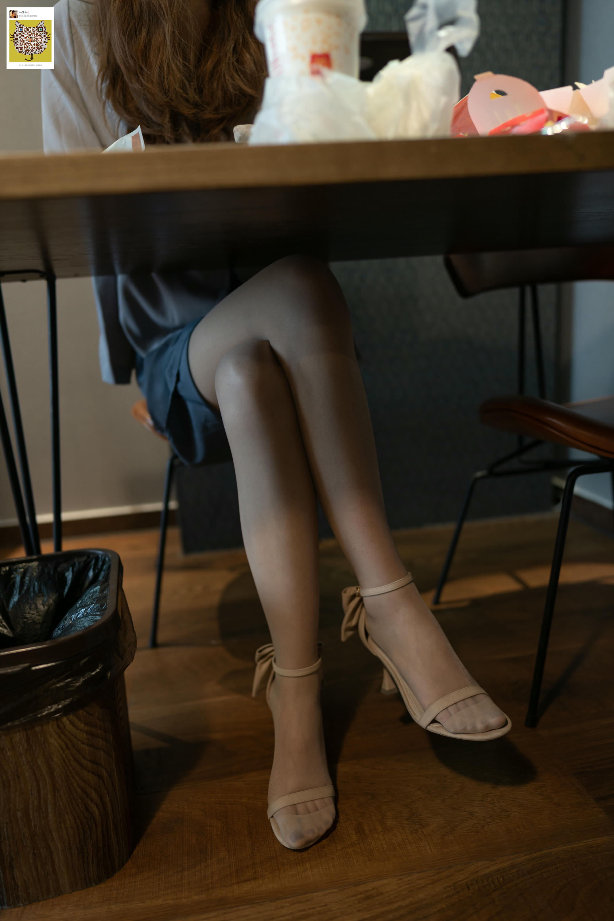 ISS系列 NO.035 诗薇 真空西装 [95P+1V0.965G]_第2集