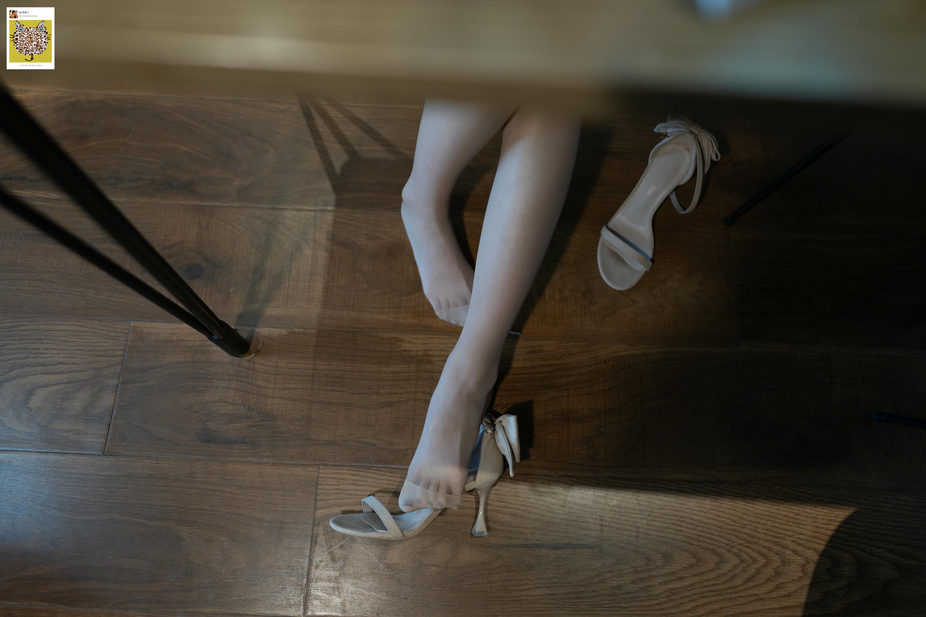 ISS系列 NO.035 诗薇 真空西装 [95P+1V0.965G]_第2集