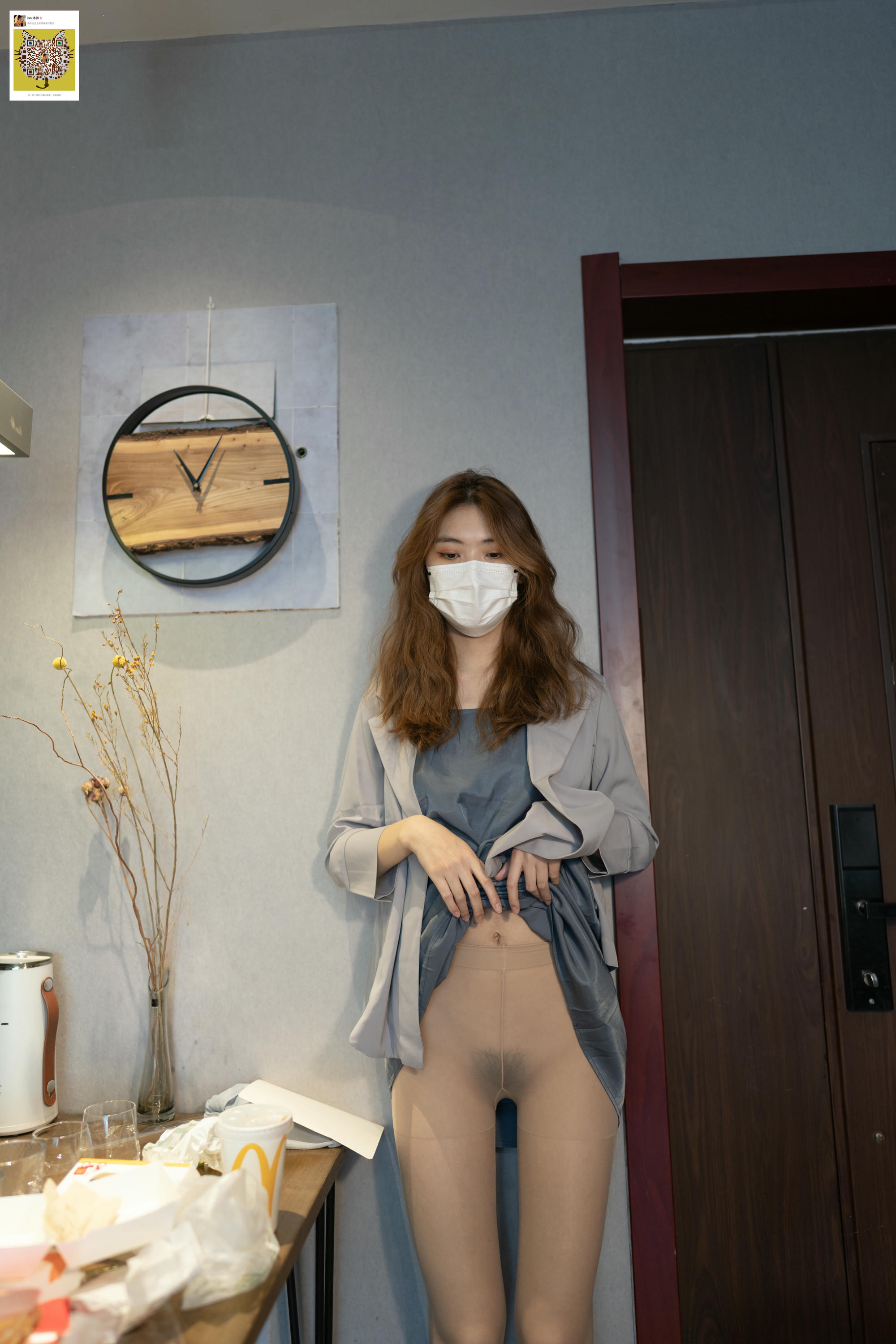 ISS系列 NO.035 诗薇 真空西装 [95P+1V0.965G]_第3集