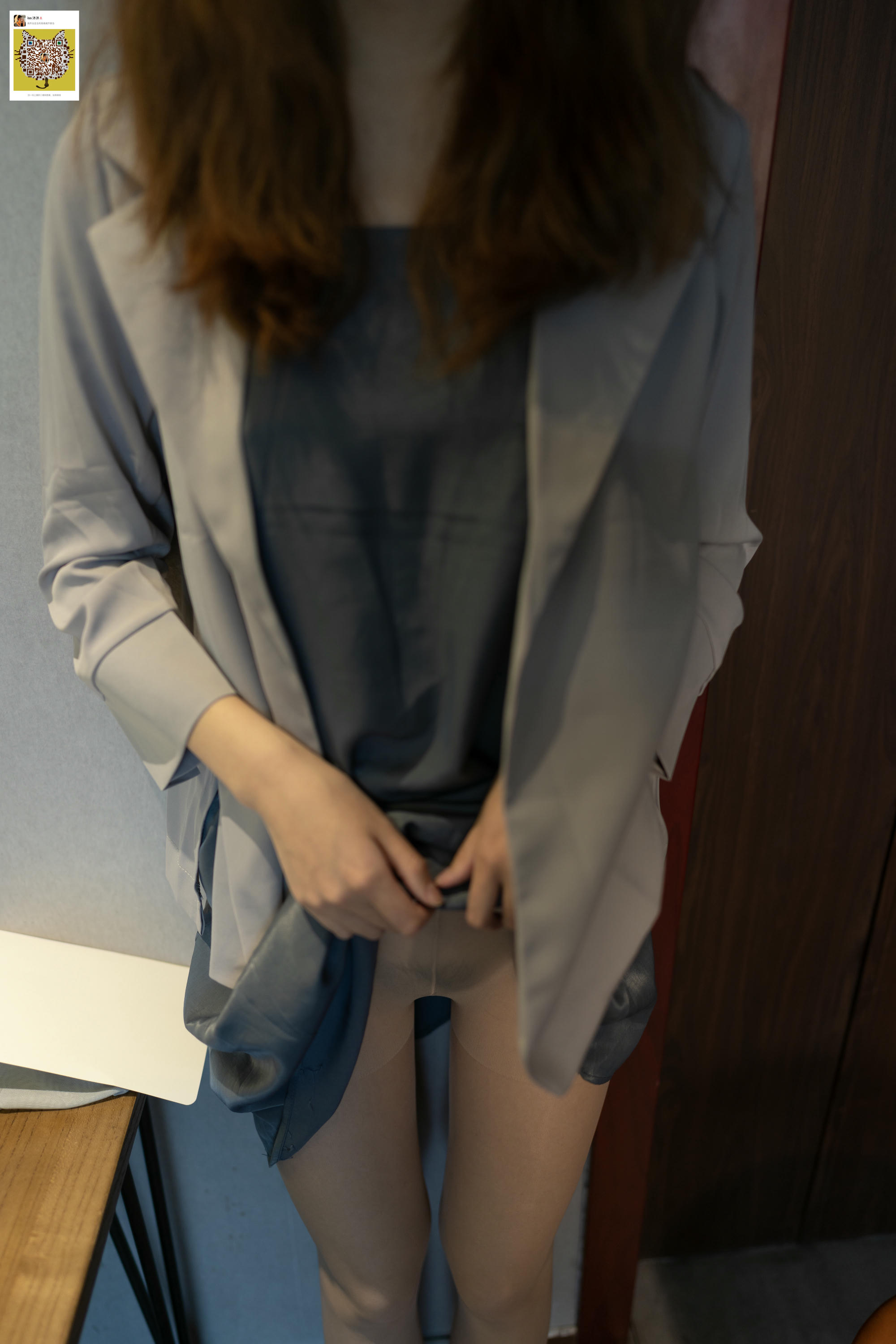 ISS系列 NO.035 诗薇 真空西装 [95P+1V0.965G]_第3集