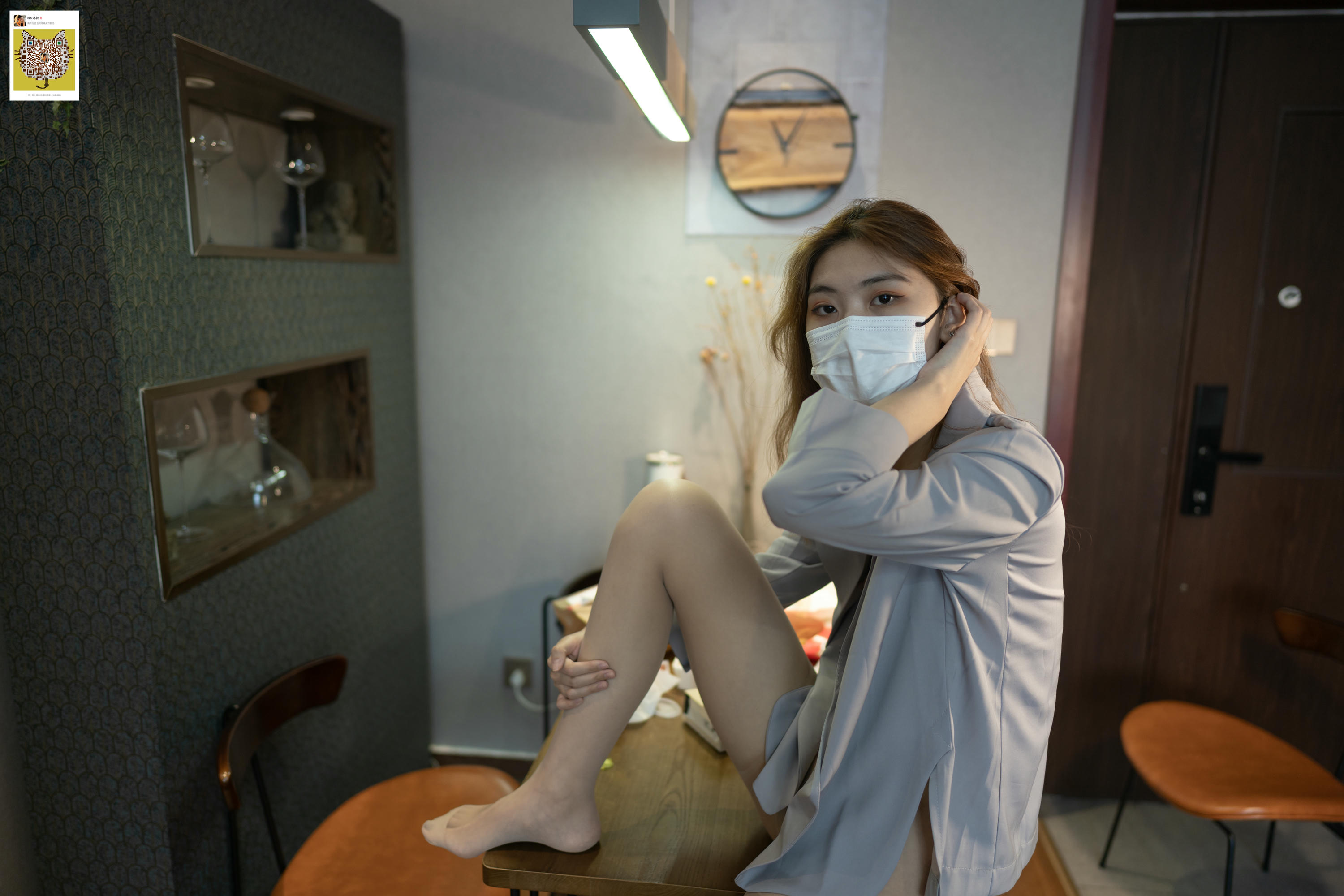 ISS系列 NO.035 诗薇 真空西装 [95P+1V0.965G]_第4集