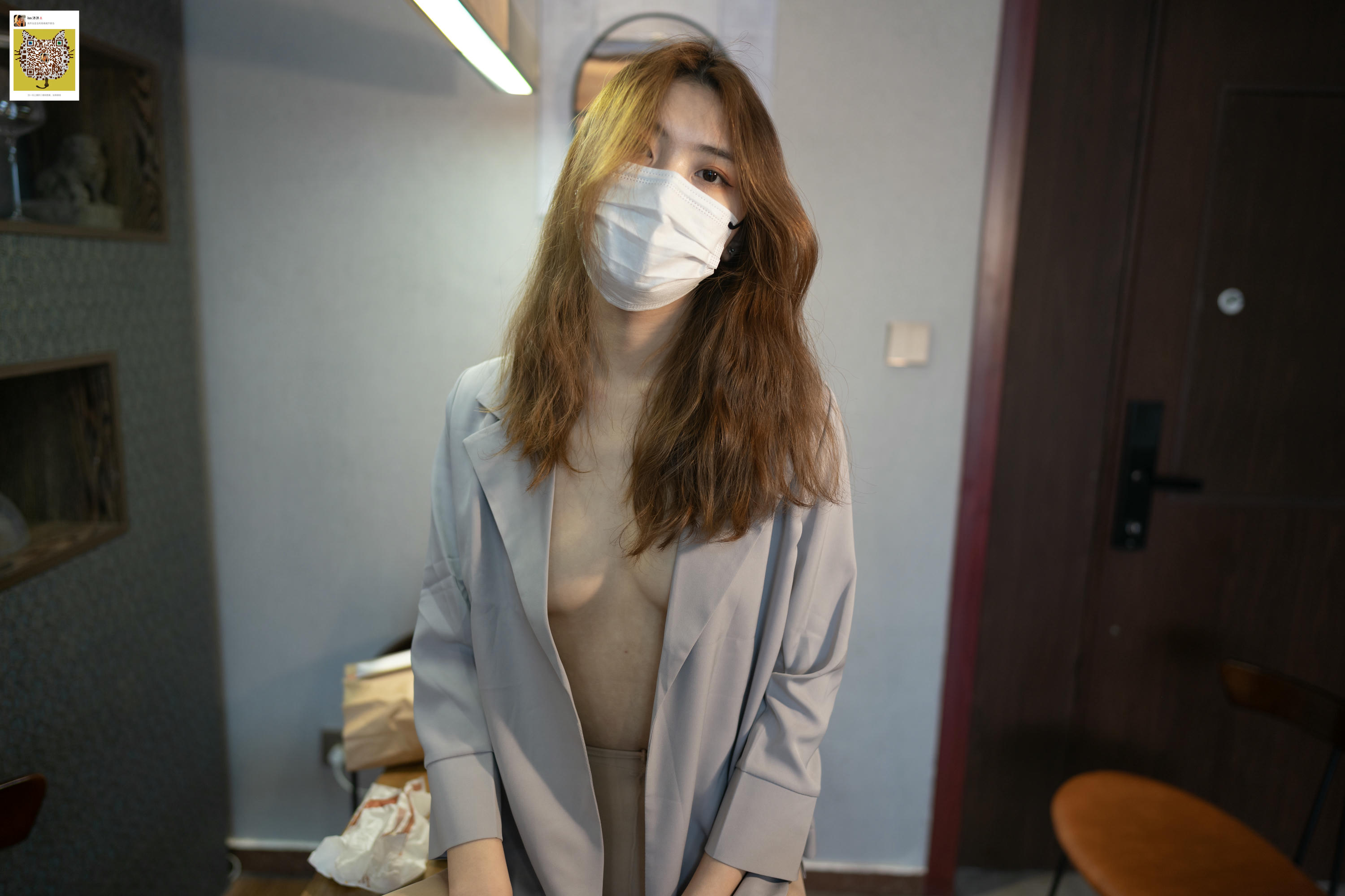 ISS系列 NO.035 诗薇 真空西装 [95P+1V0.965G]_第4集