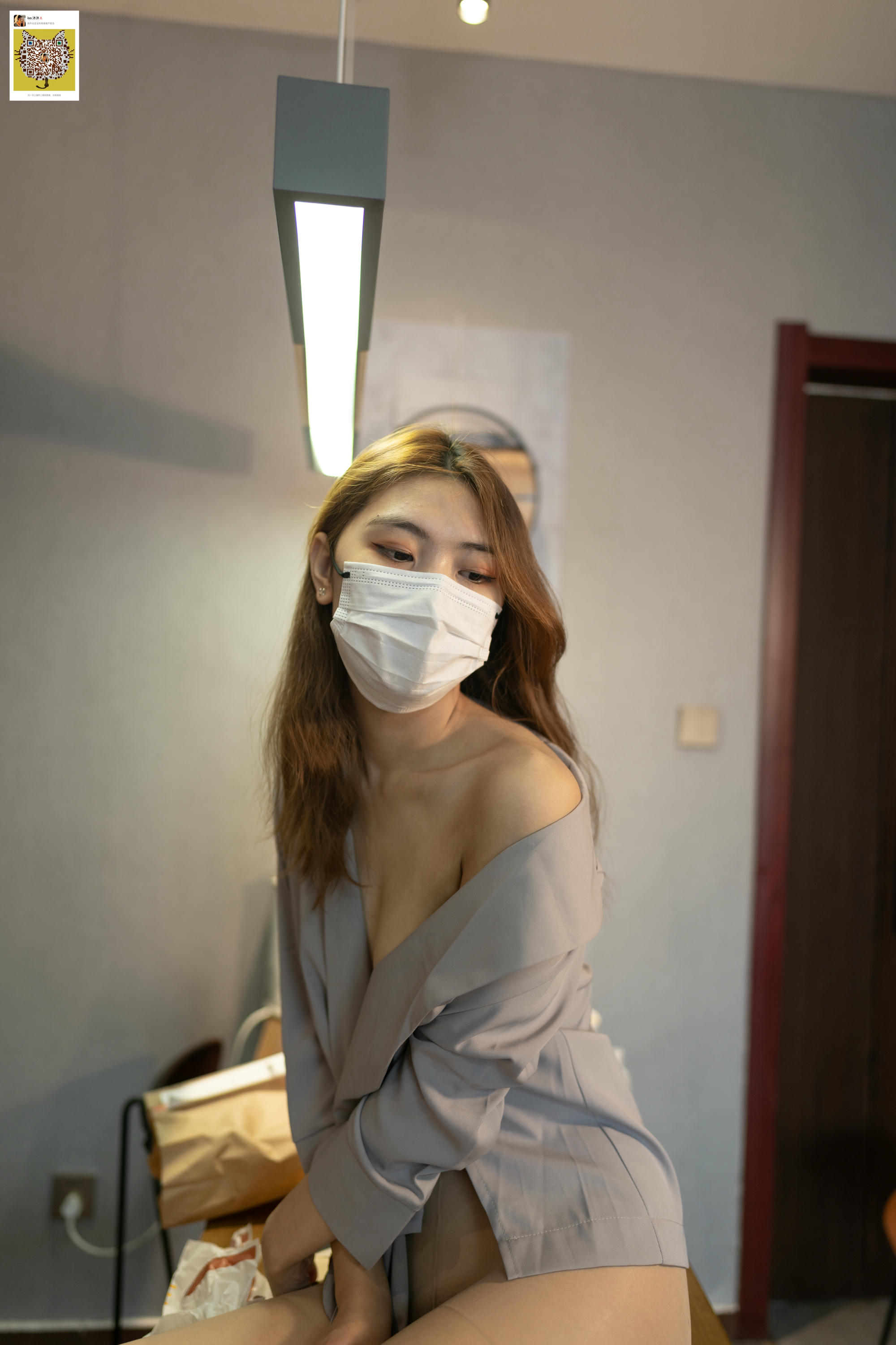 ISS系列 NO.035 诗薇 真空西装 [95P+1V0.965G]_第5集