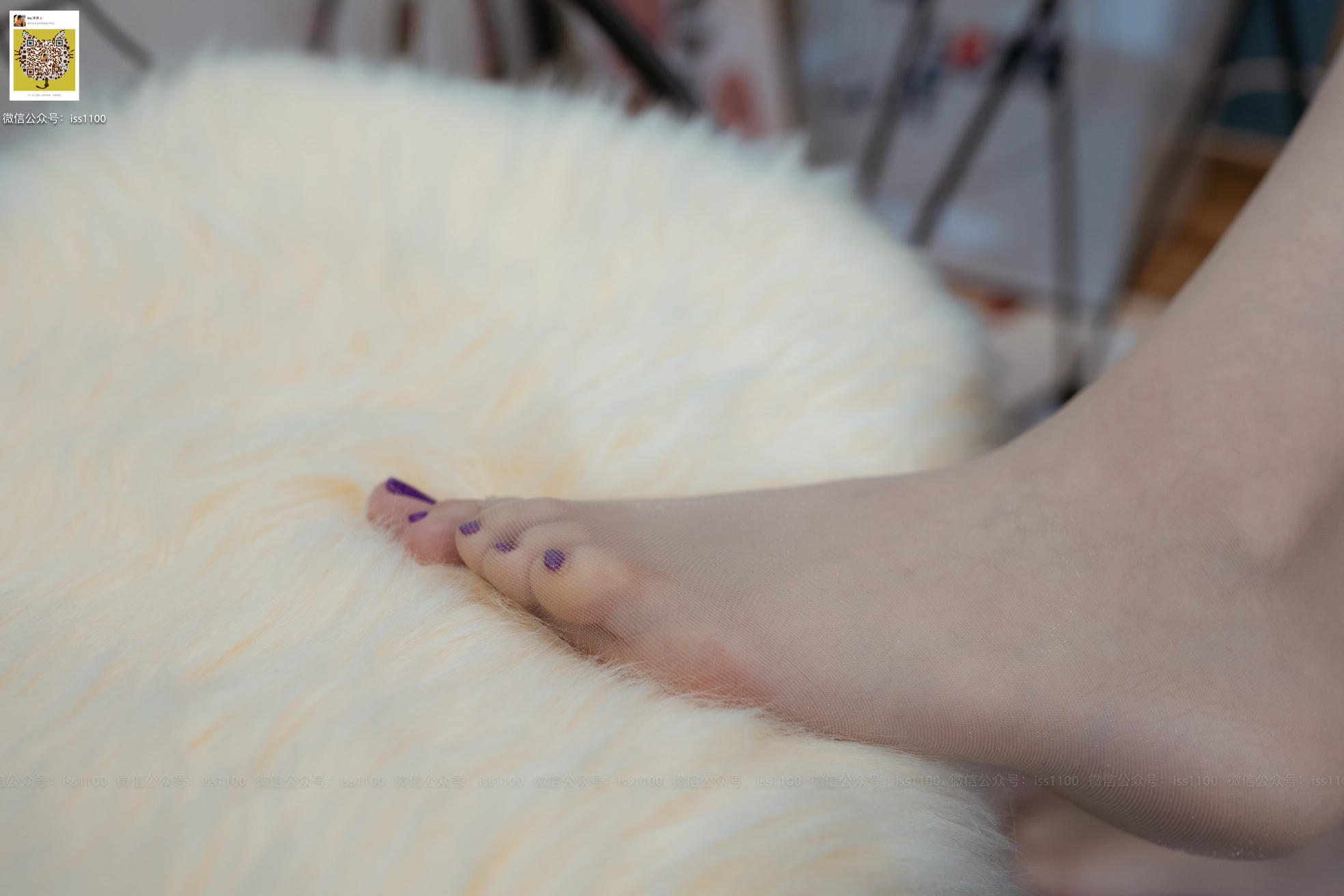 ISS系列 NO.036 酥酥 吊带撕袜 [84P+1V1.575G]_第3集