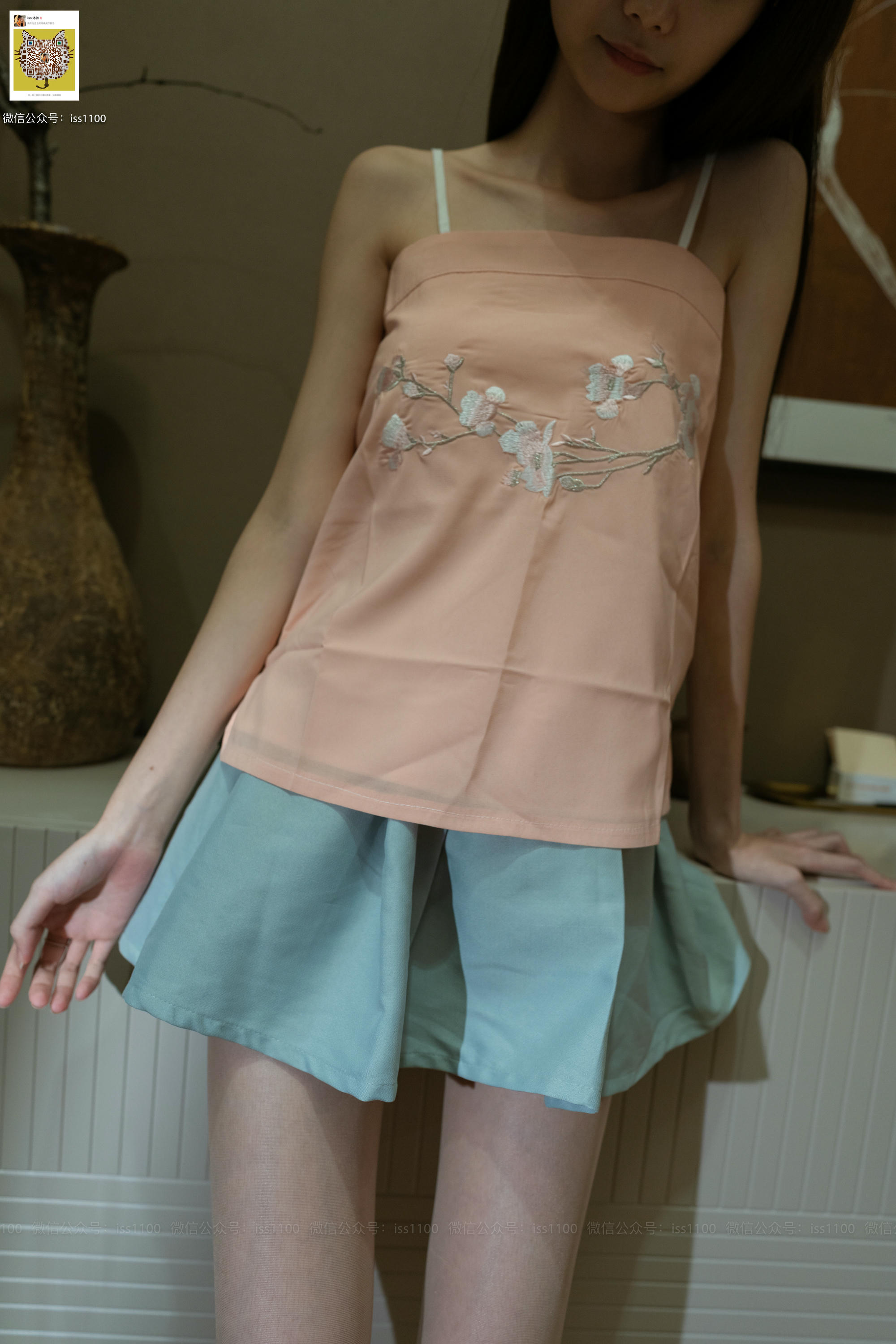 ISS系列 NO.040 酸酸 汉服 [111P+1V1.32G]_第1集