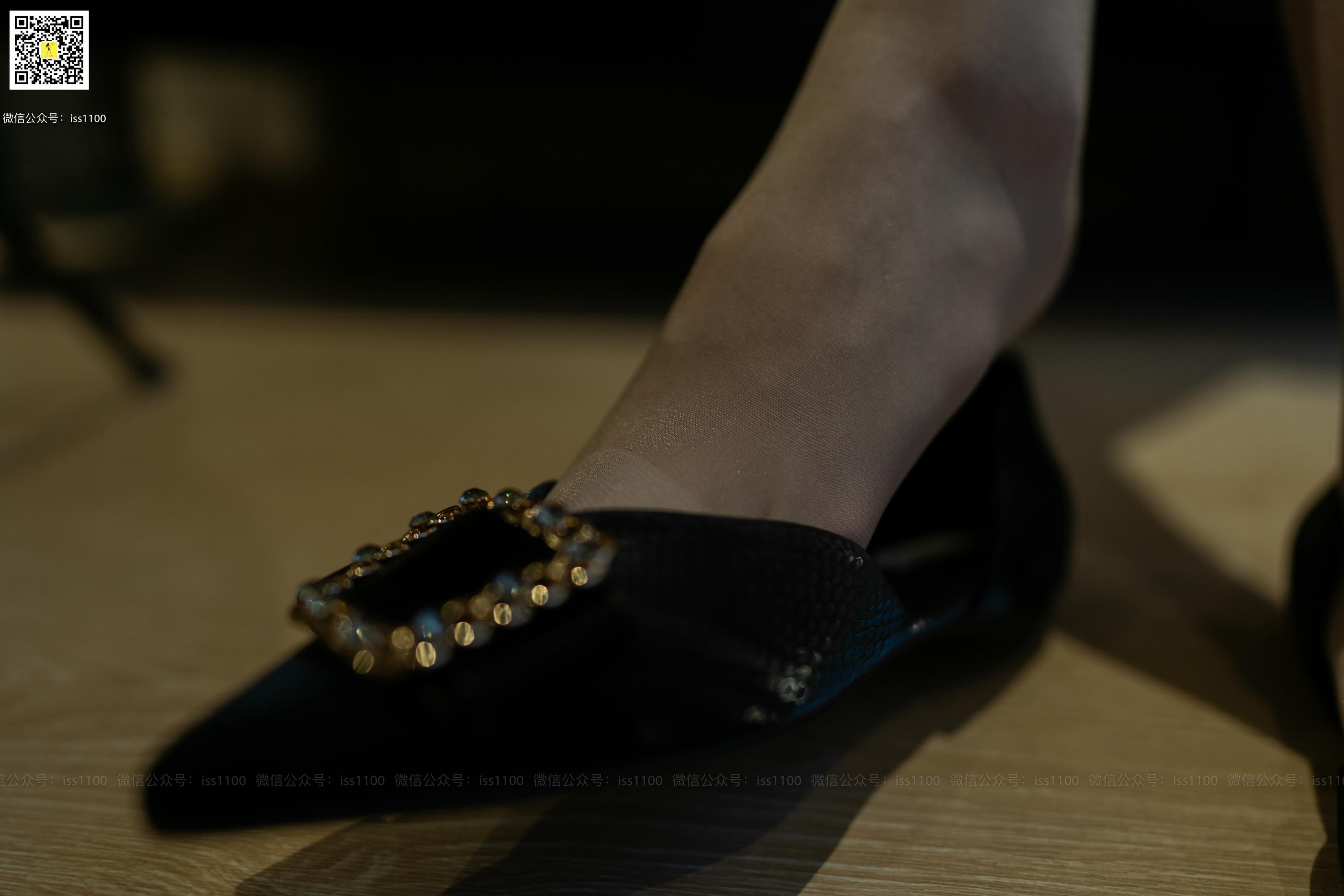 ISS系列 NO.042 酸酸 脱丝 [96P+1V0.948G]_第1集