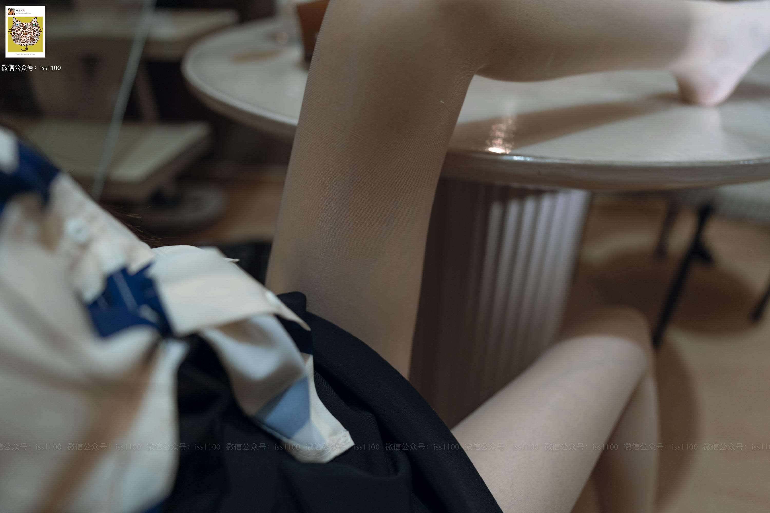 ISS系列 NO.043 酸酸 职业装 [97P+1V0.943G]_第2集