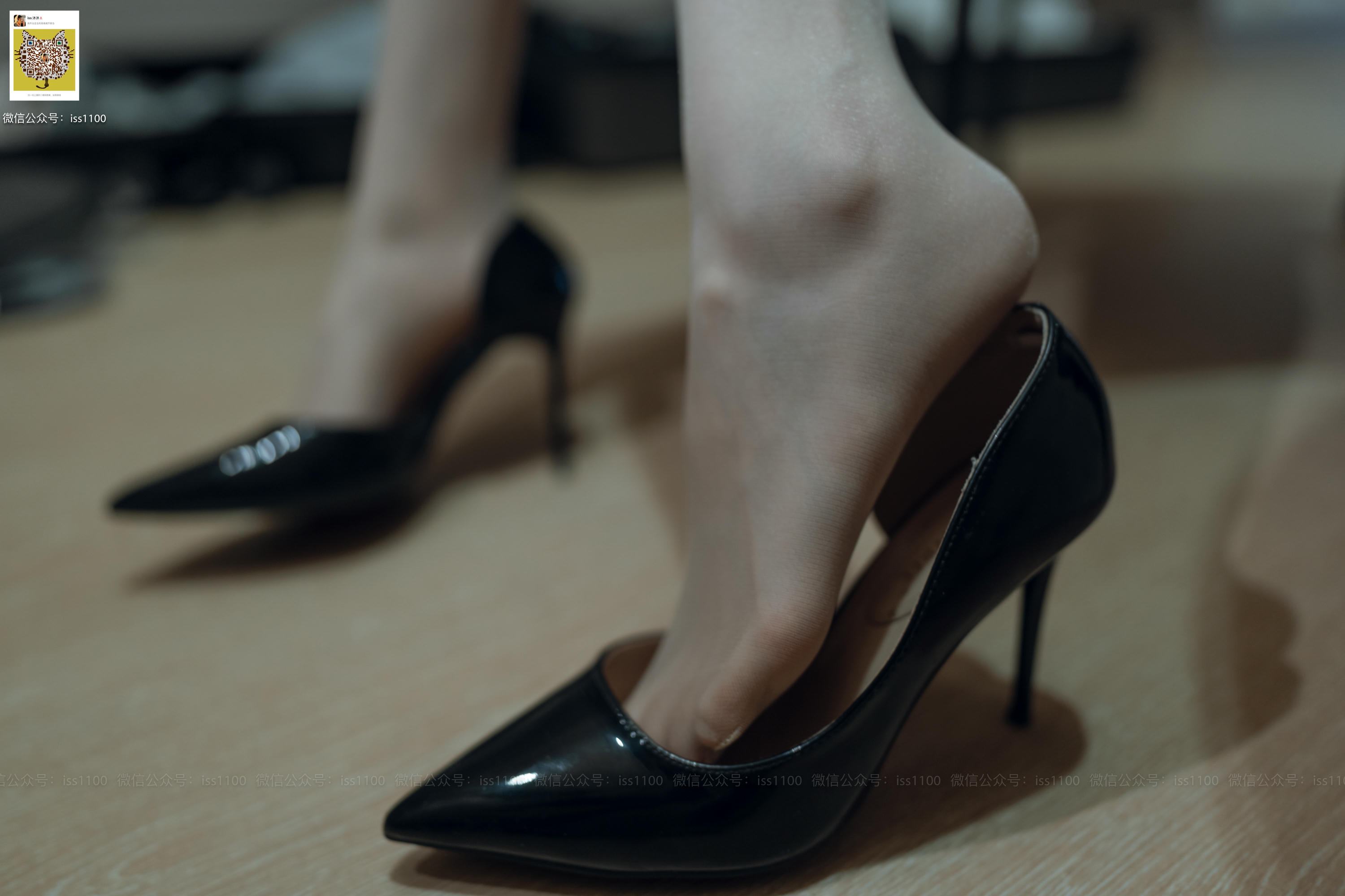 ISS系列 NO.043 酸酸 职业装 [97P+1V0.943G]_第3集