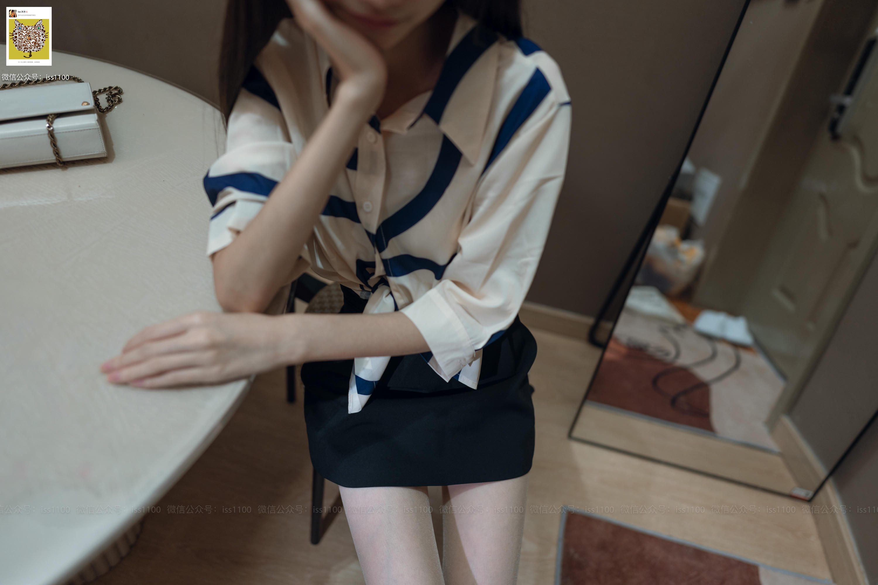 ISS系列 NO.043 酸酸 职业装 [97P+1V0.943G]_第1集