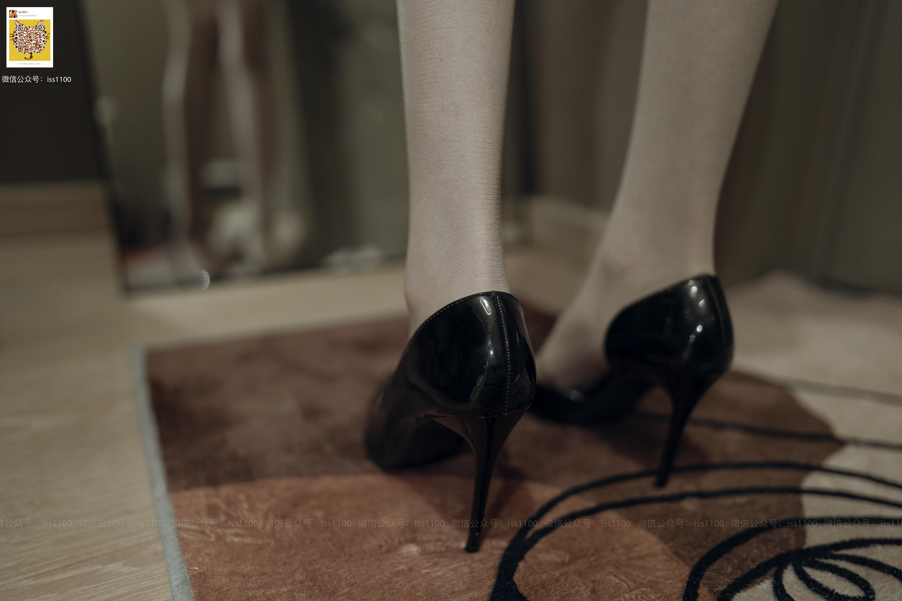 ISS系列 NO.043 酸酸 职业装 [97P+1V0.943G]_第1集