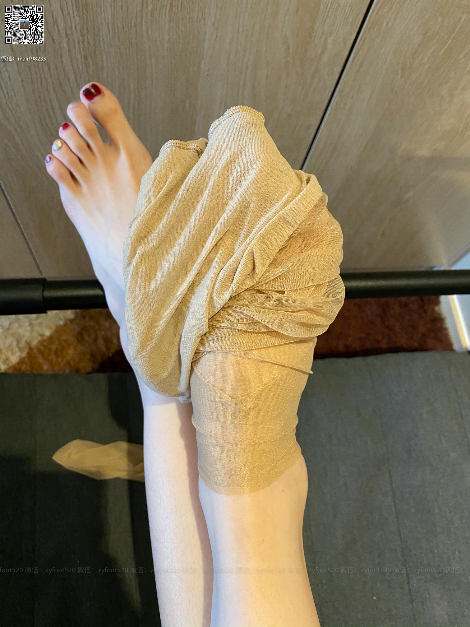 ISS系列 NO.054 欣欣 白西装 [105P+1V0.961G]_第2集