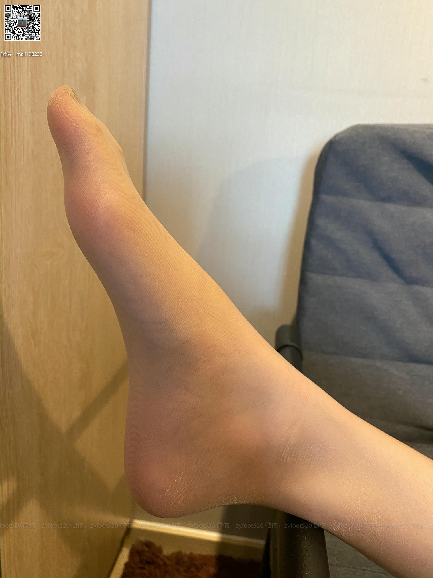 ISS系列 NO.054 欣欣 白西装 [105P+1V0.961G]_第3集