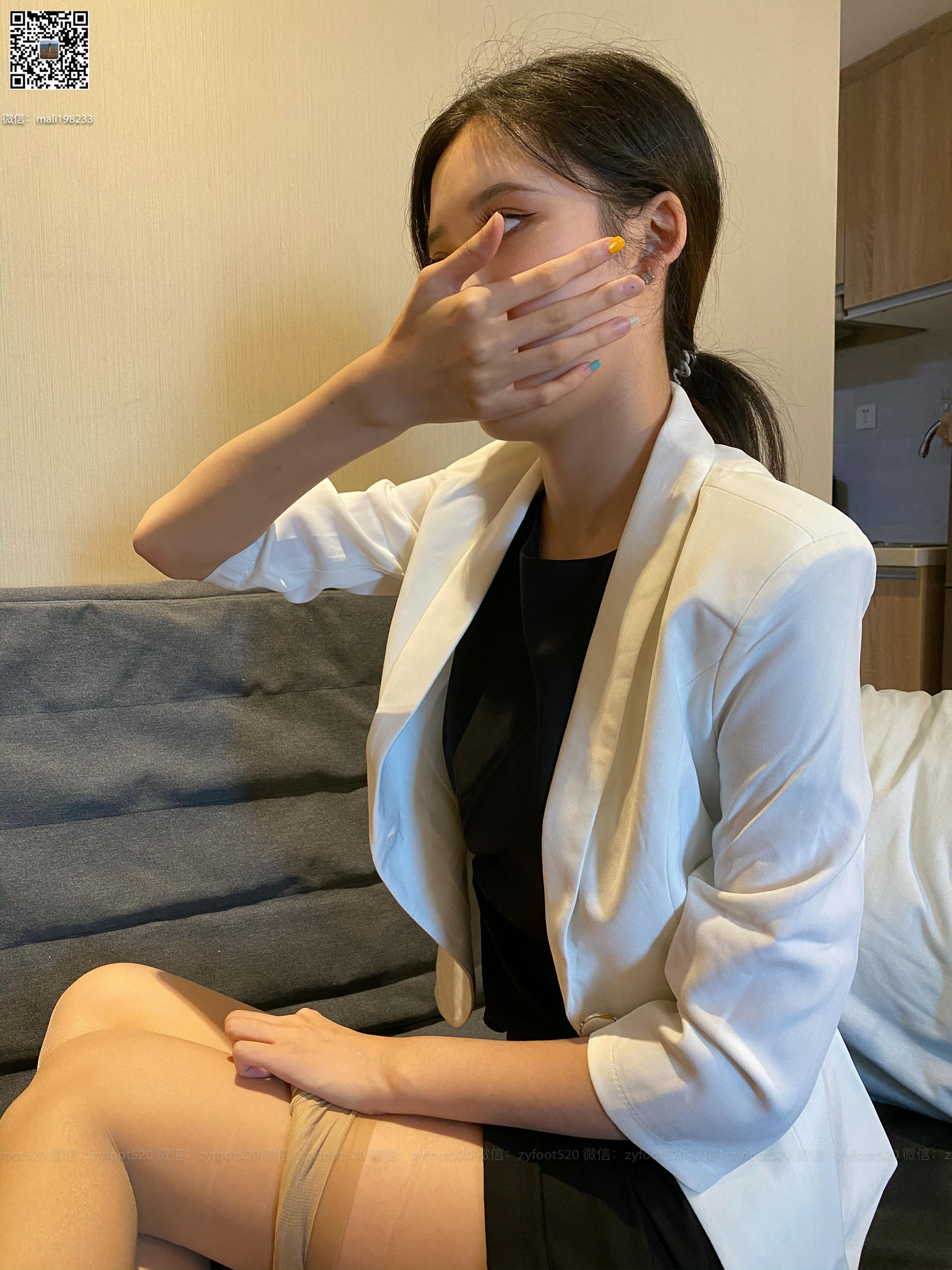 ISS系列 NO.054 欣欣 白西装 [105P+1V0.961G]_第4集