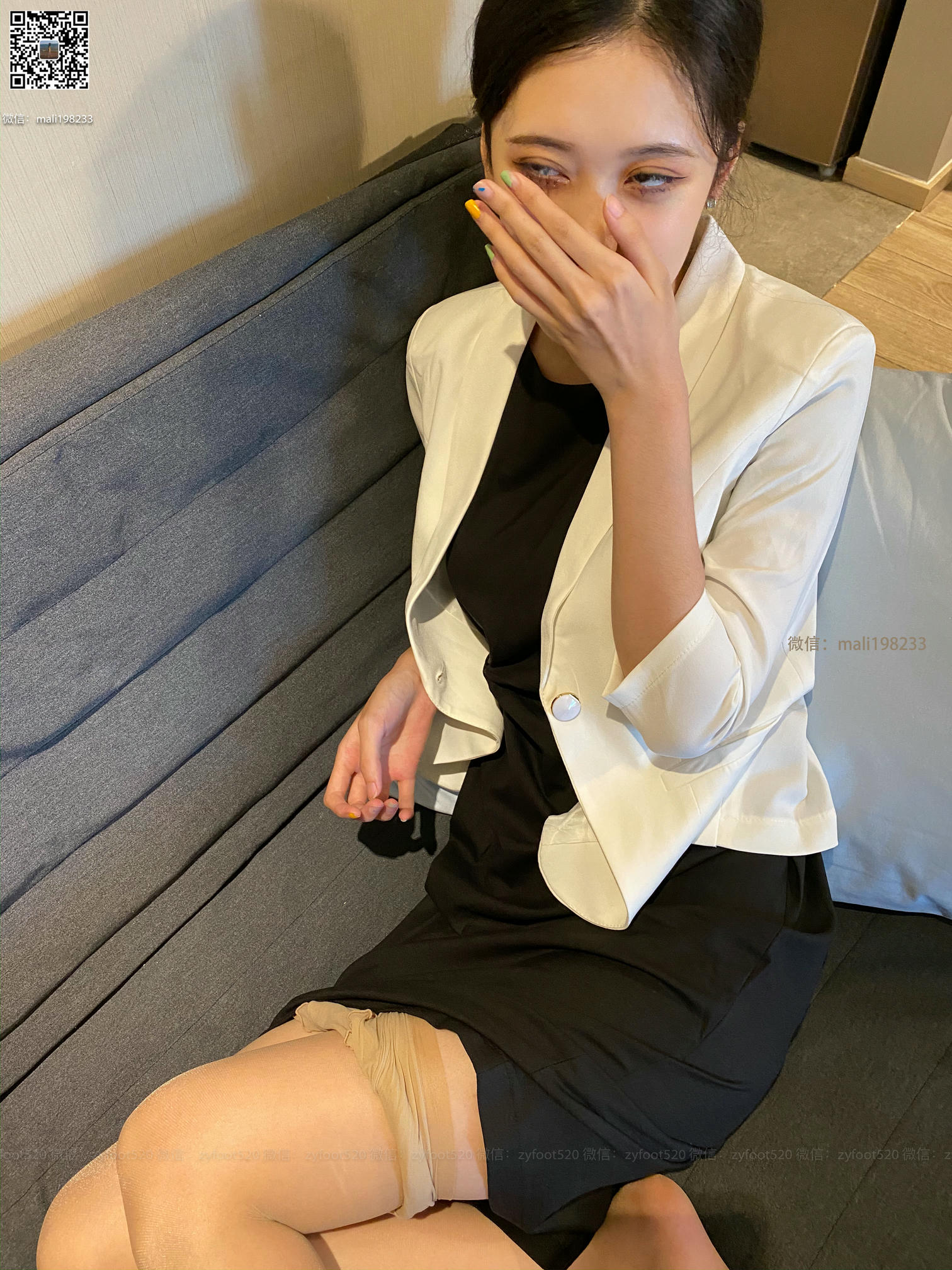 ISS系列 NO.054 欣欣 白西装 [105P+1V0.961G]_第4集