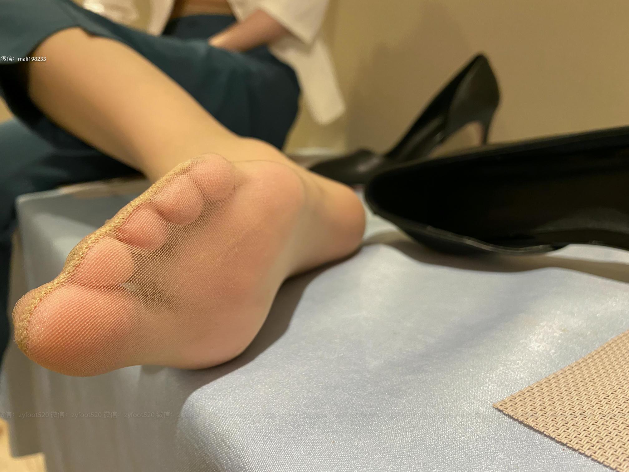 ISS系列 NO.055 欣欣 裹胸 [96P+1V0.845G]_第2集