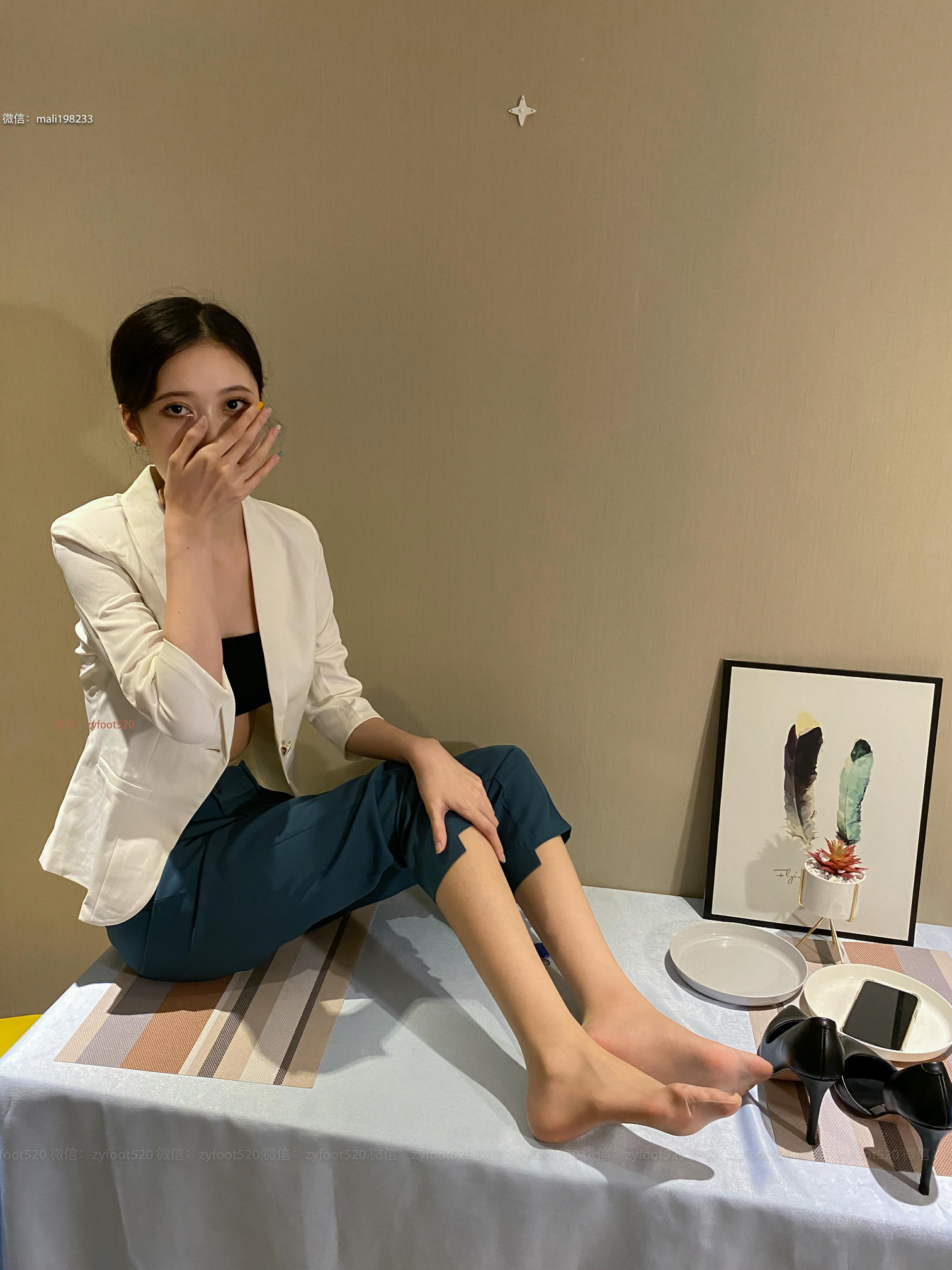 ISS系列 NO.055 欣欣 裹胸 [96P+1V0.845G]_第3集