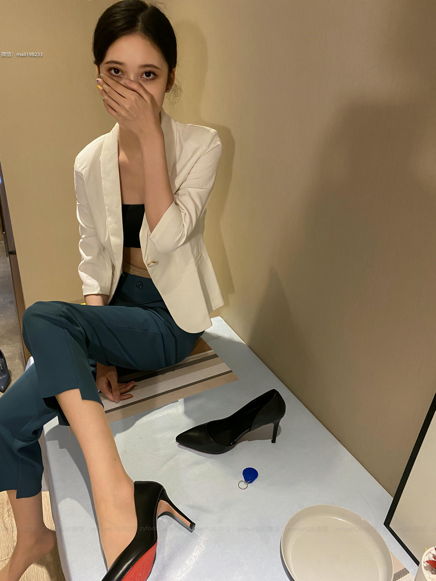 ISS系列 NO.055 欣欣 裹胸 [96P+1V0.845G]_第3集