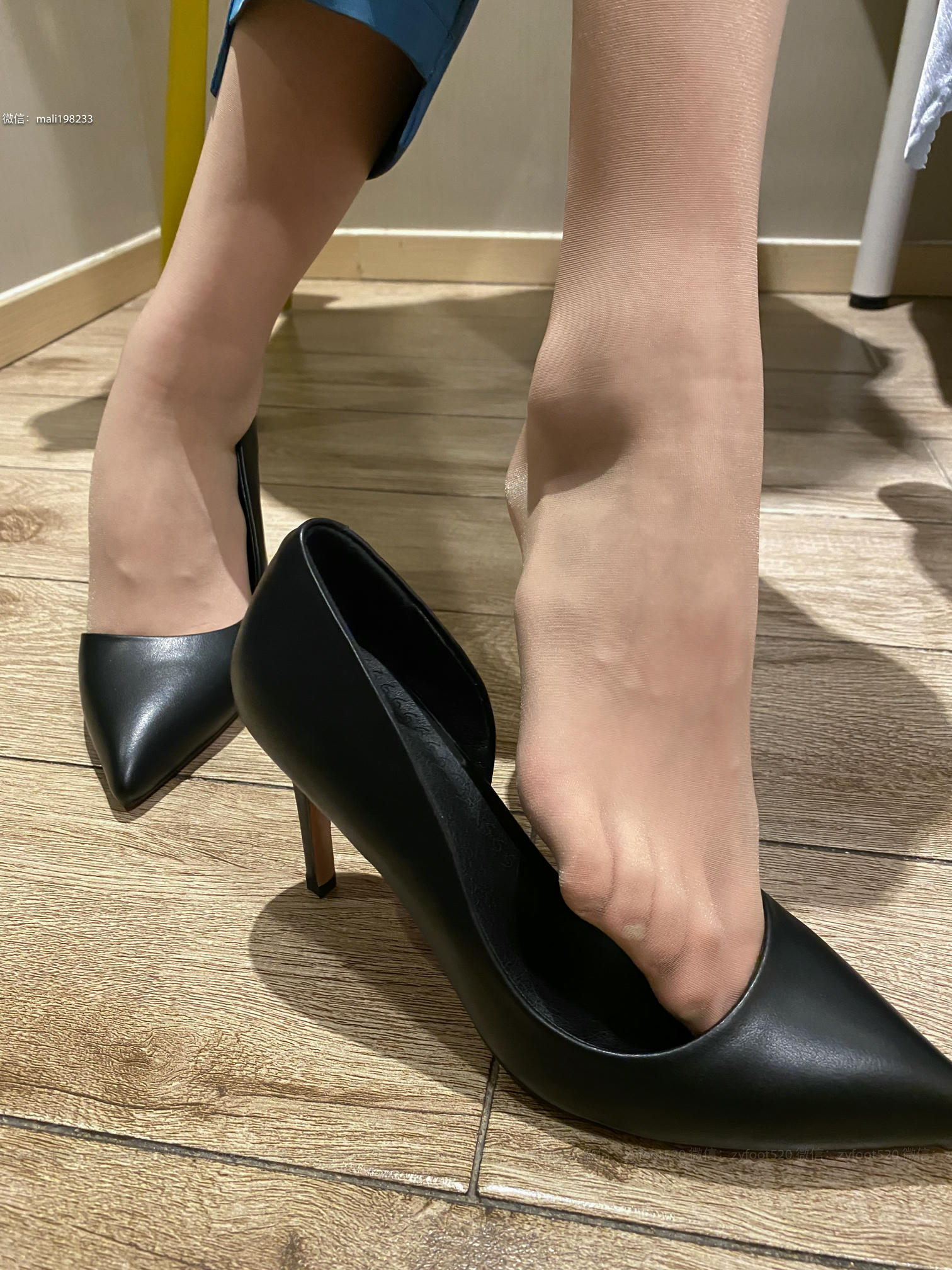 ISS系列 NO.055 欣欣 裹胸 [96P+1V0.845G]_第4集