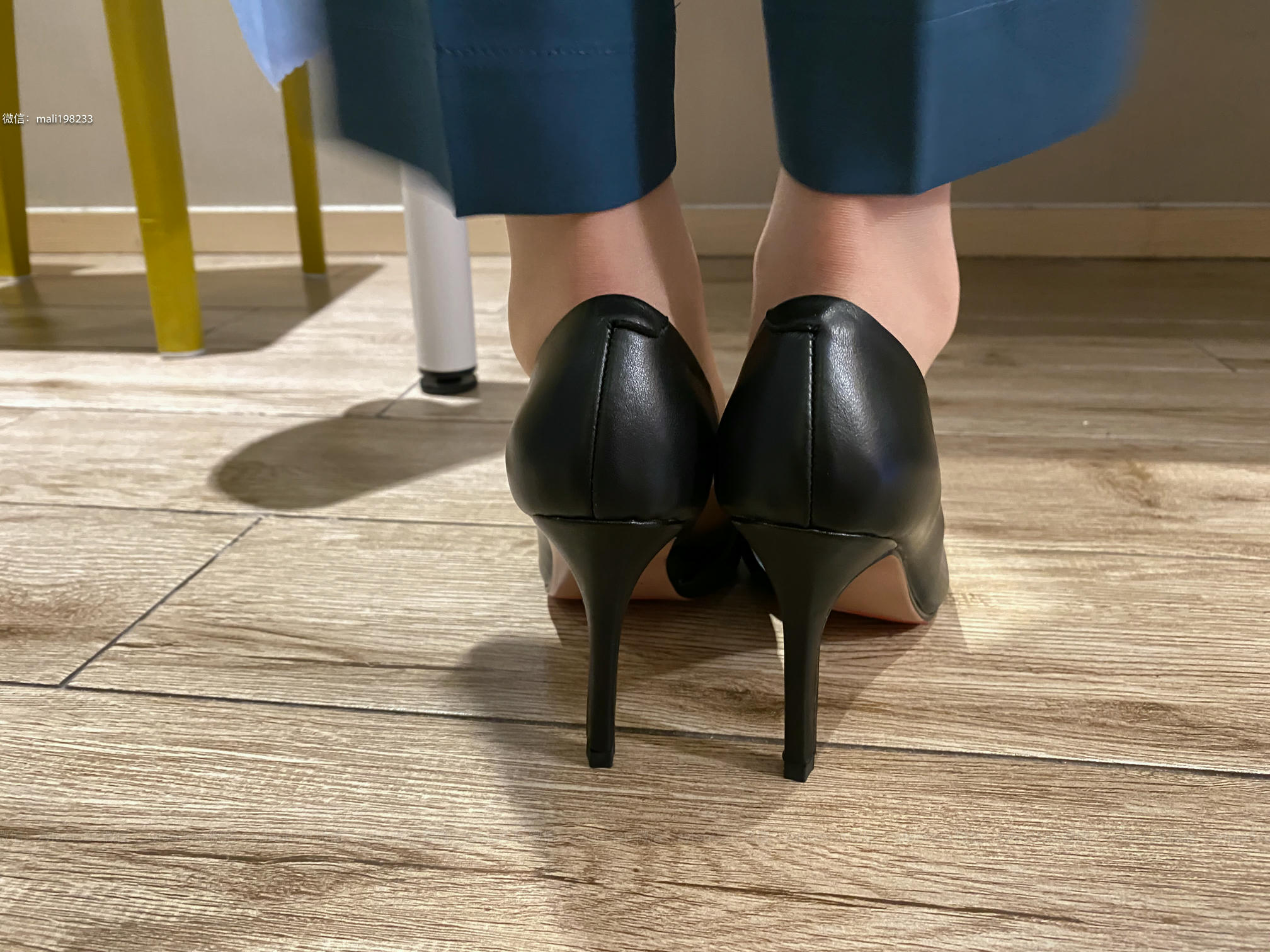 ISS系列 NO.055 欣欣 裹胸 [96P+1V0.845G]_第4集