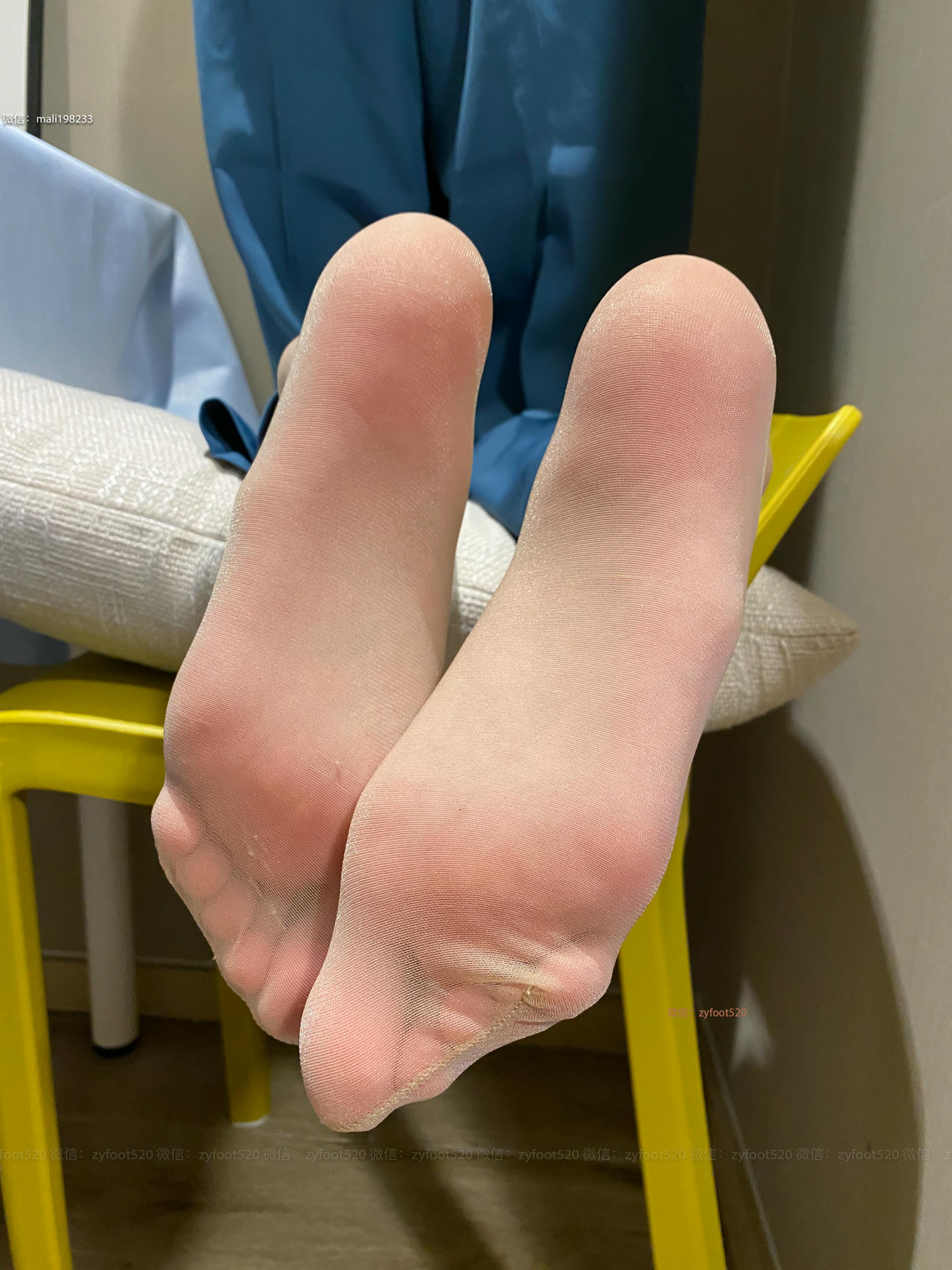 ISS系列 NO.055 欣欣 裹胸 [96P+1V0.845G]_第5集