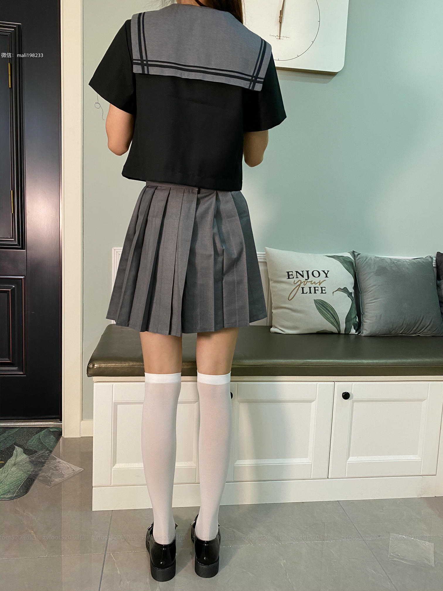 ISS系列 NO.057 洋洋 JK白 [316P+1V0.333G]_第1集