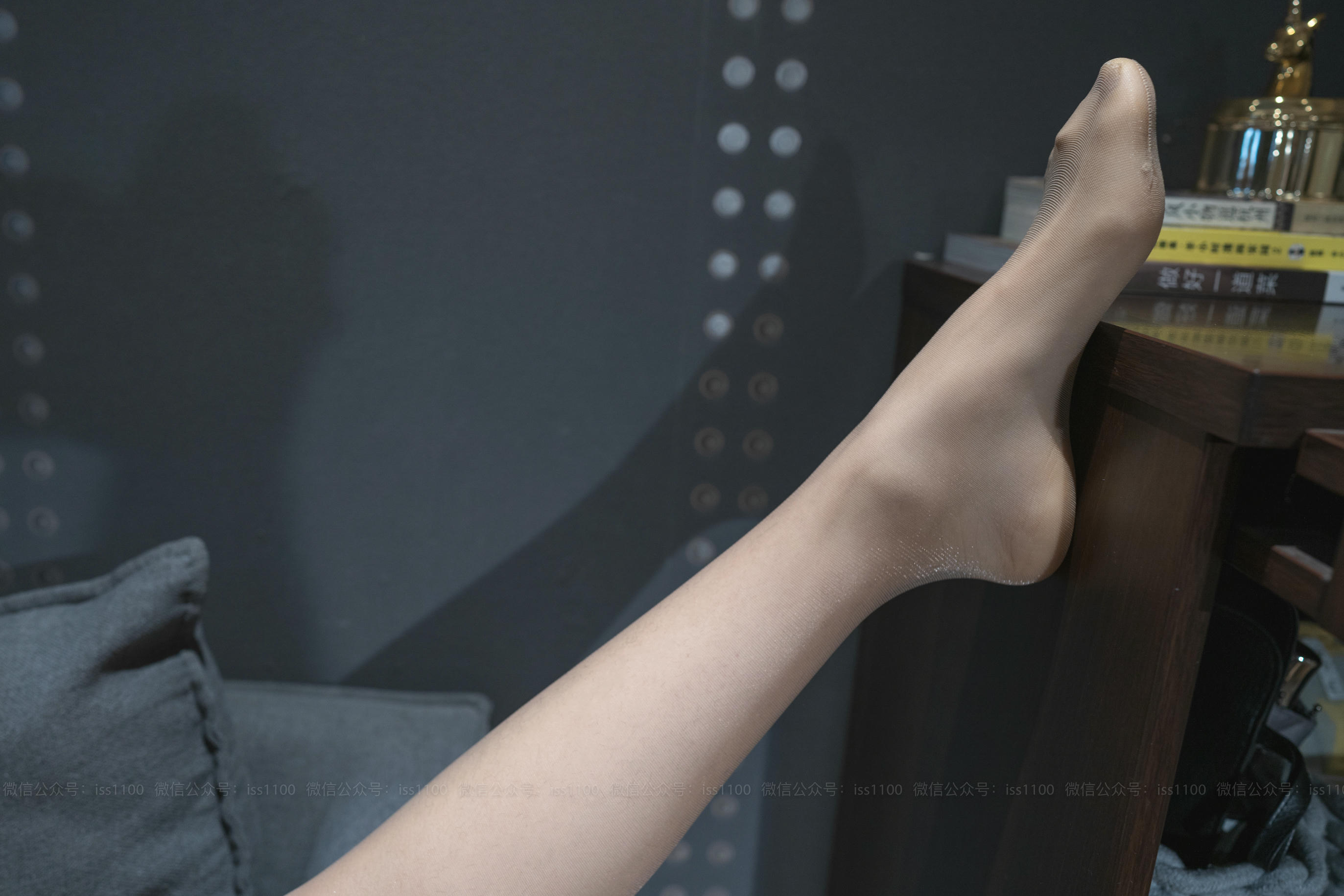 ISS系列 NO.006 酱酱 白色吊带 [118P+1V1.58G]_第1集