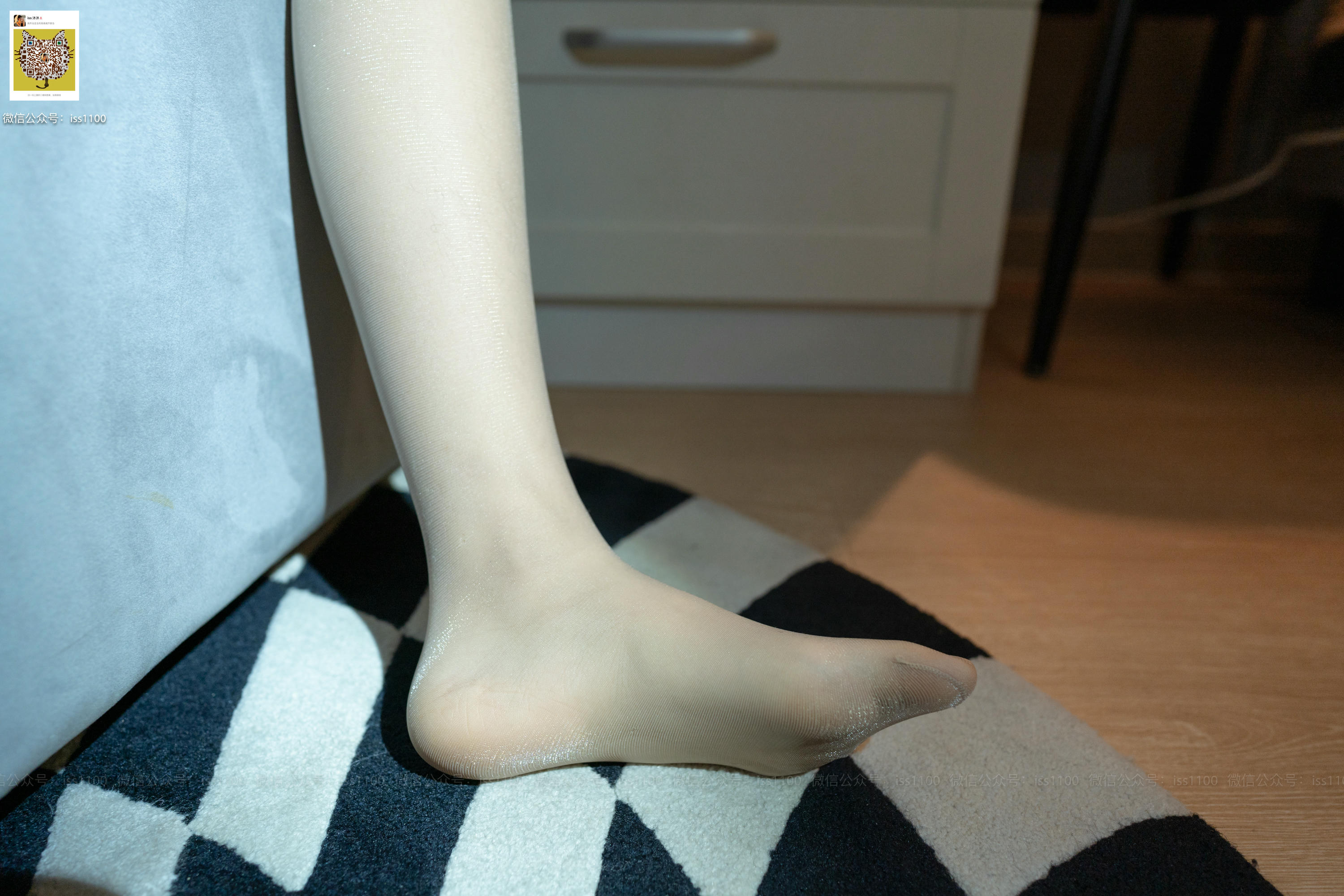 ISS系列 NO.007 酱酱 吊带裙 [88P+1V1.18G]_第4集