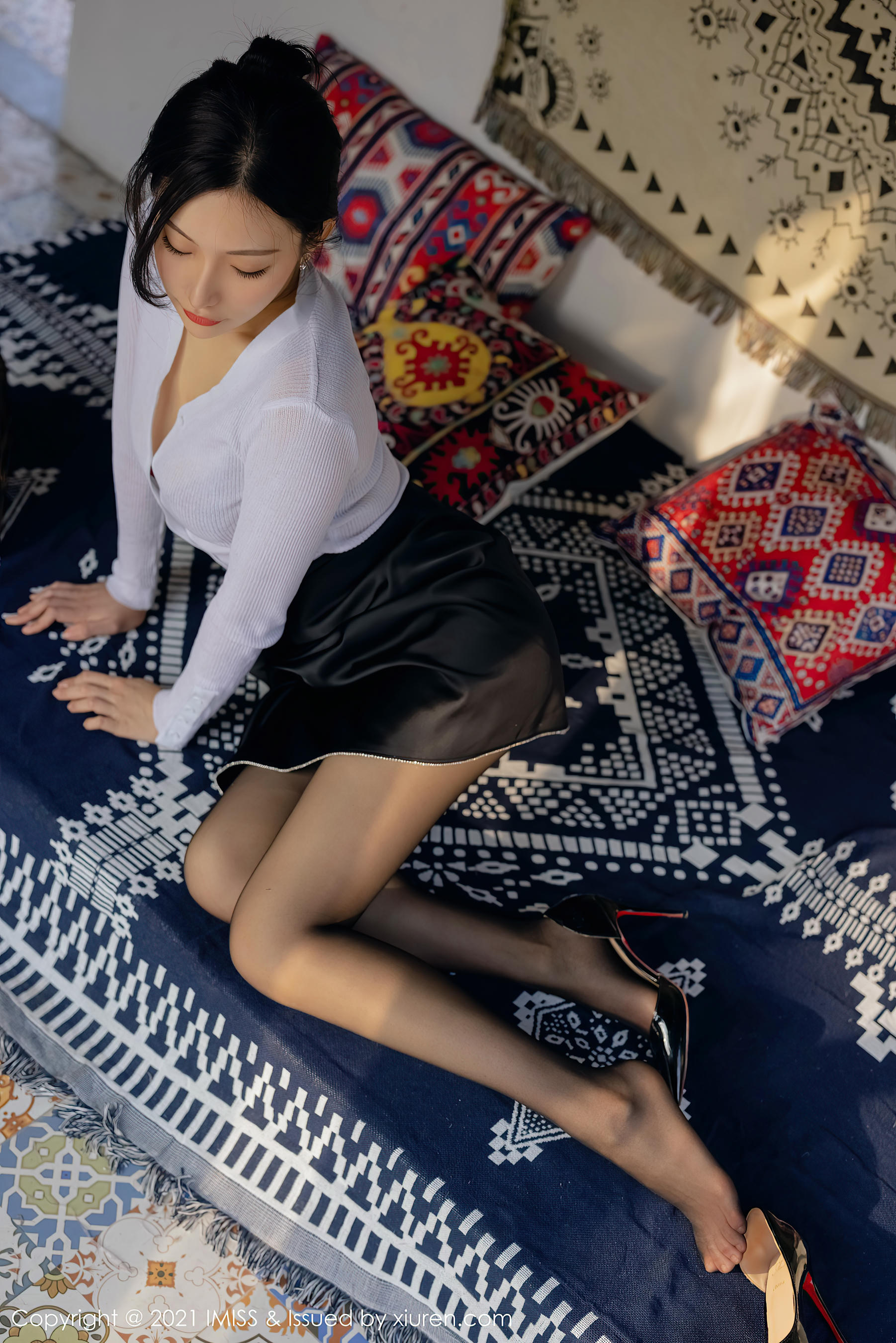 IMISS爱蜜社 2021.03.11 VOL.562 小狐狸Kathryn[58+1P／658MB]_第1集