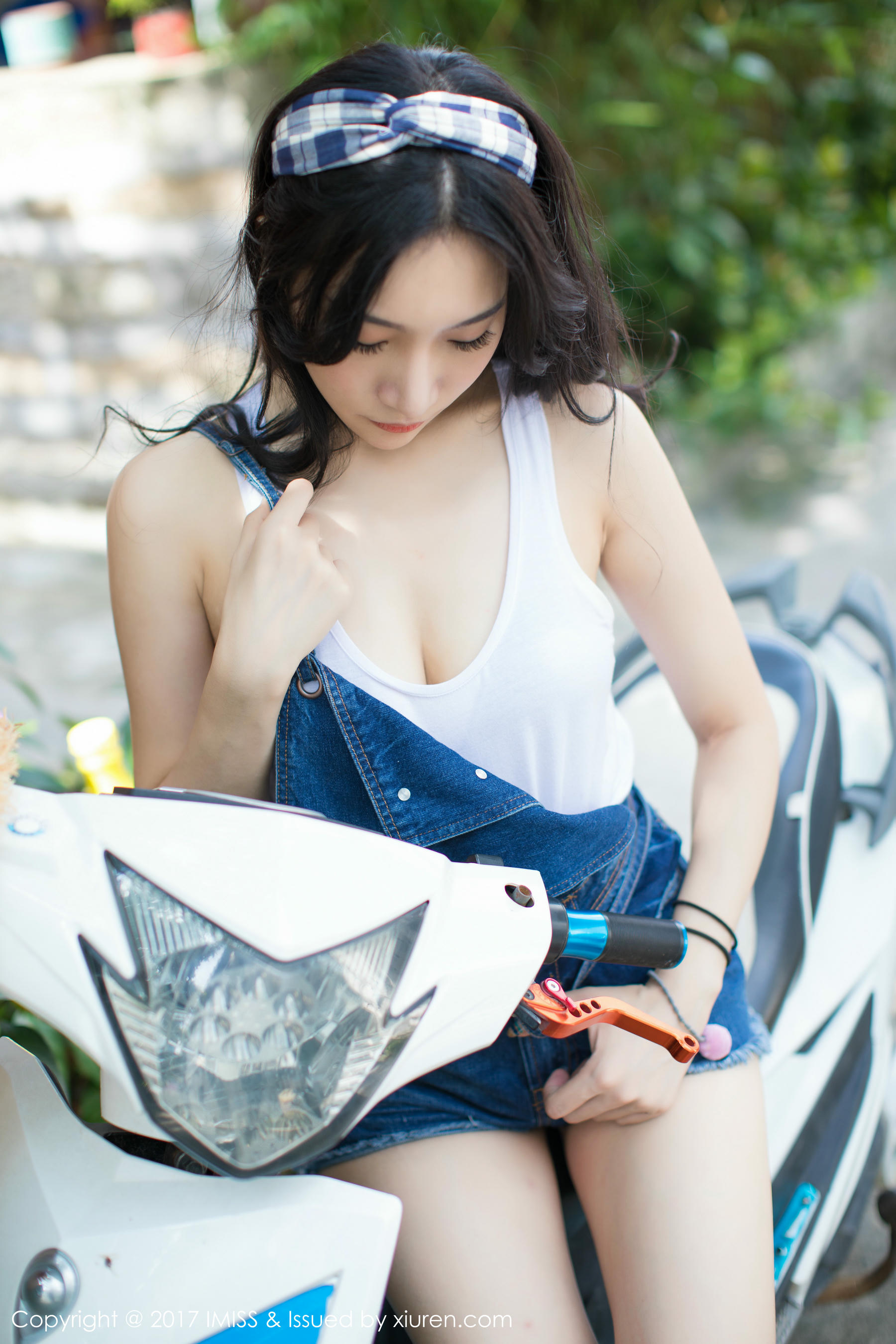 IMISS爱蜜社 2017.08.21 VOL.180 小狐狸Sica [46+1P163M]_第1集