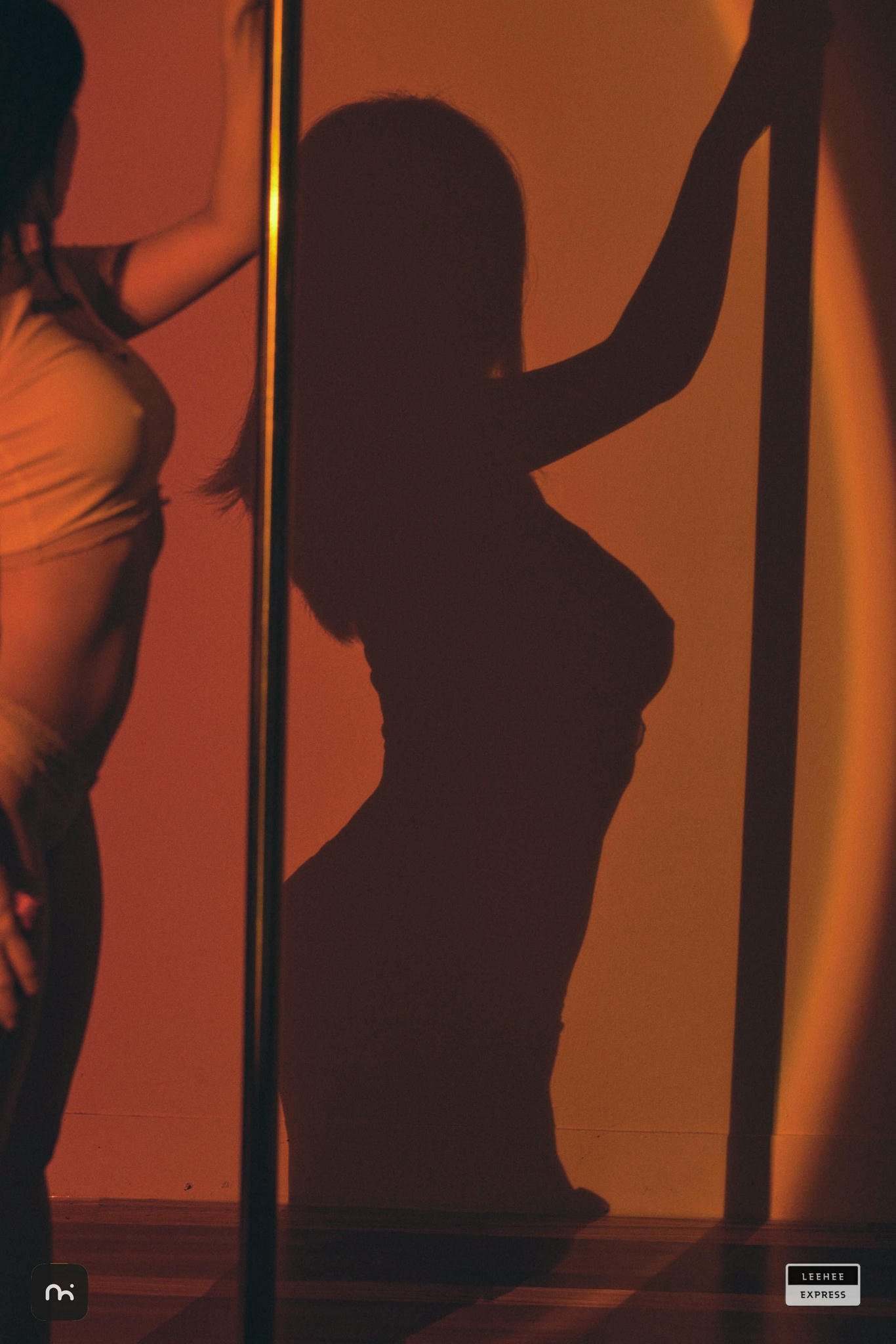 韩国美女-Pia (피아) NO.079 LEEHEE EXPRESS LEHF 252 Sir.Bean (피아) [70P 281MB]_第2集