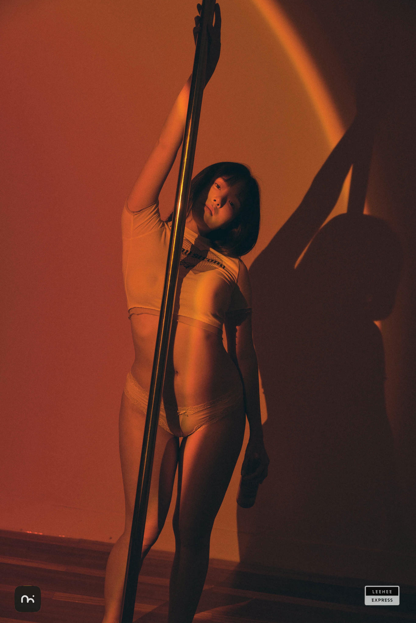 韩国美女-Pia (피아) NO.079 LEEHEE EXPRESS LEHF 252 Sir.Bean (피아) [70P 281MB]_第3集