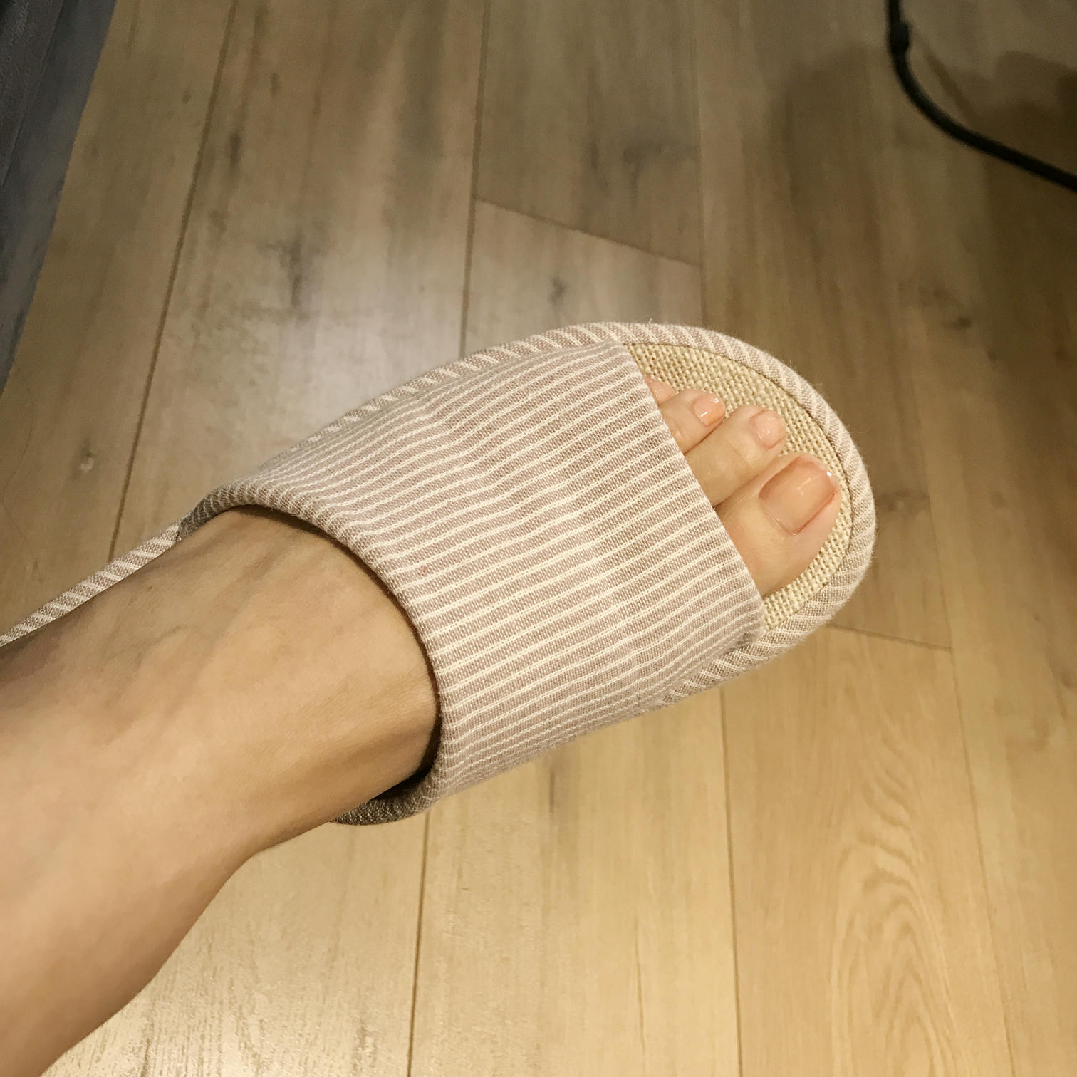 安乔乔 NO.001 牛奶洗脚 [102P+144M]_第1集