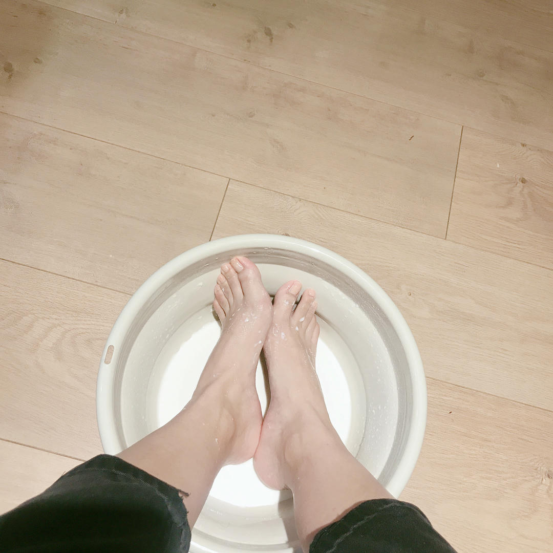 安乔乔 NO.001 牛奶洗脚 [102P+144M]_第2集