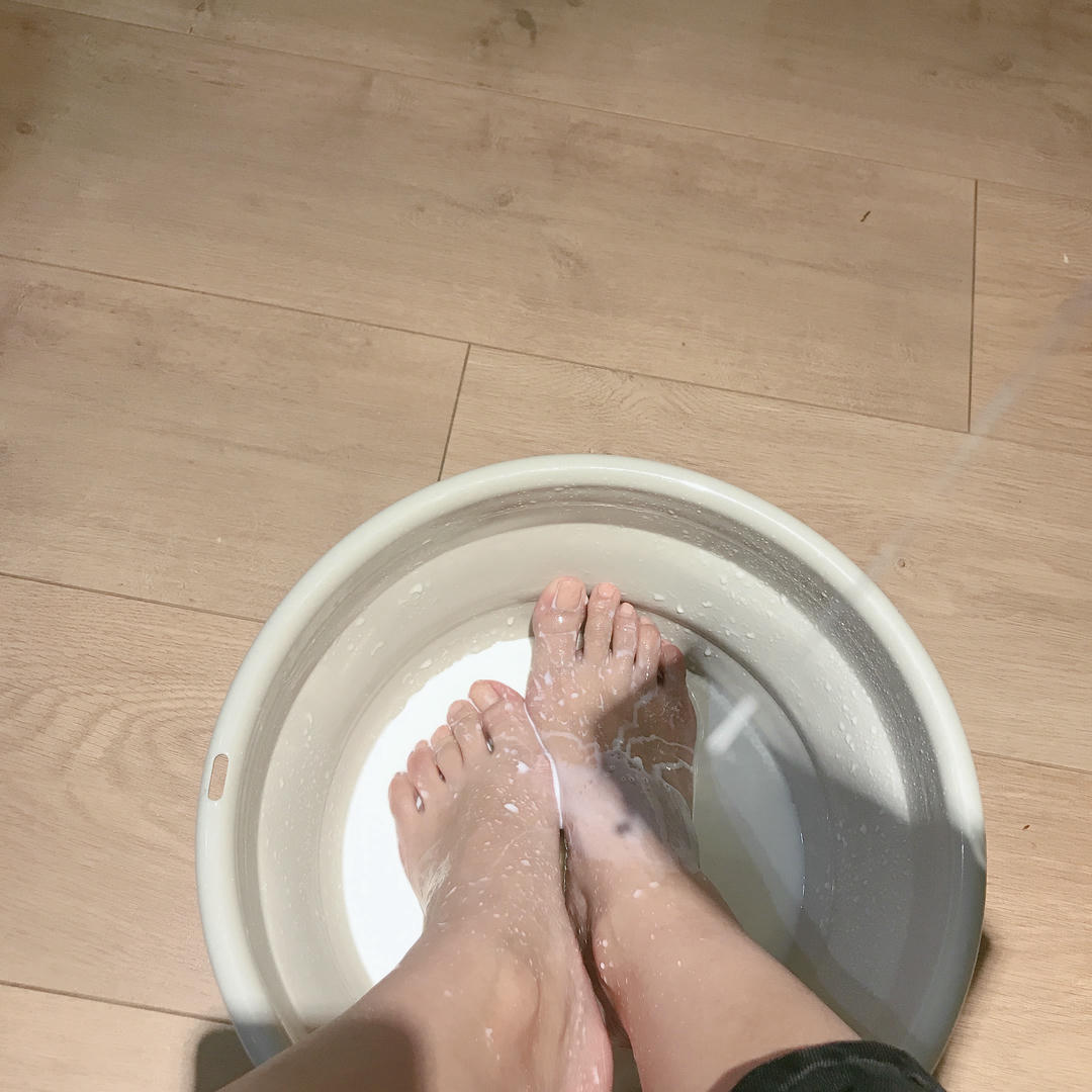 安乔乔 NO.001 牛奶洗脚 [102P+144M]_第2集