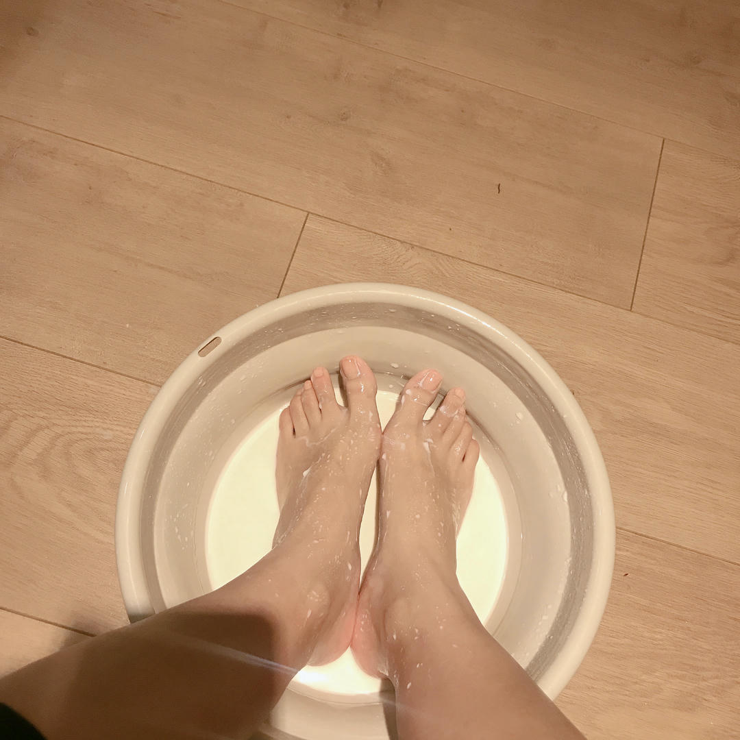 安乔乔 NO.001 牛奶洗脚 [102P+144M]_第3集