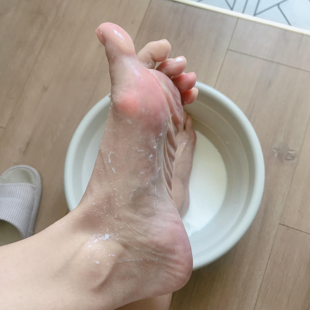 安乔乔 NO.001 牛奶洗脚 [102P+144M]_第4集