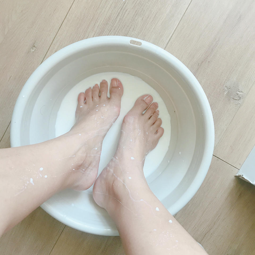 安乔乔 NO.001 牛奶洗脚 [102P+144M]_第4集