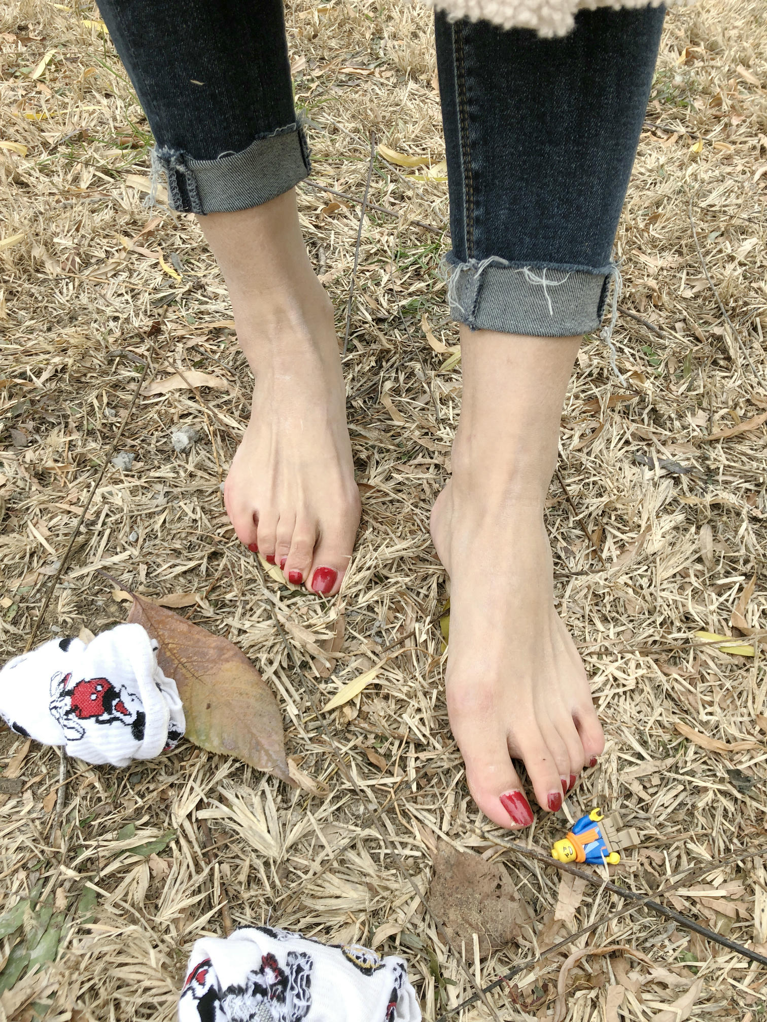 安乔乔 NO.010 户外足秀 [129P+760M]_第6集