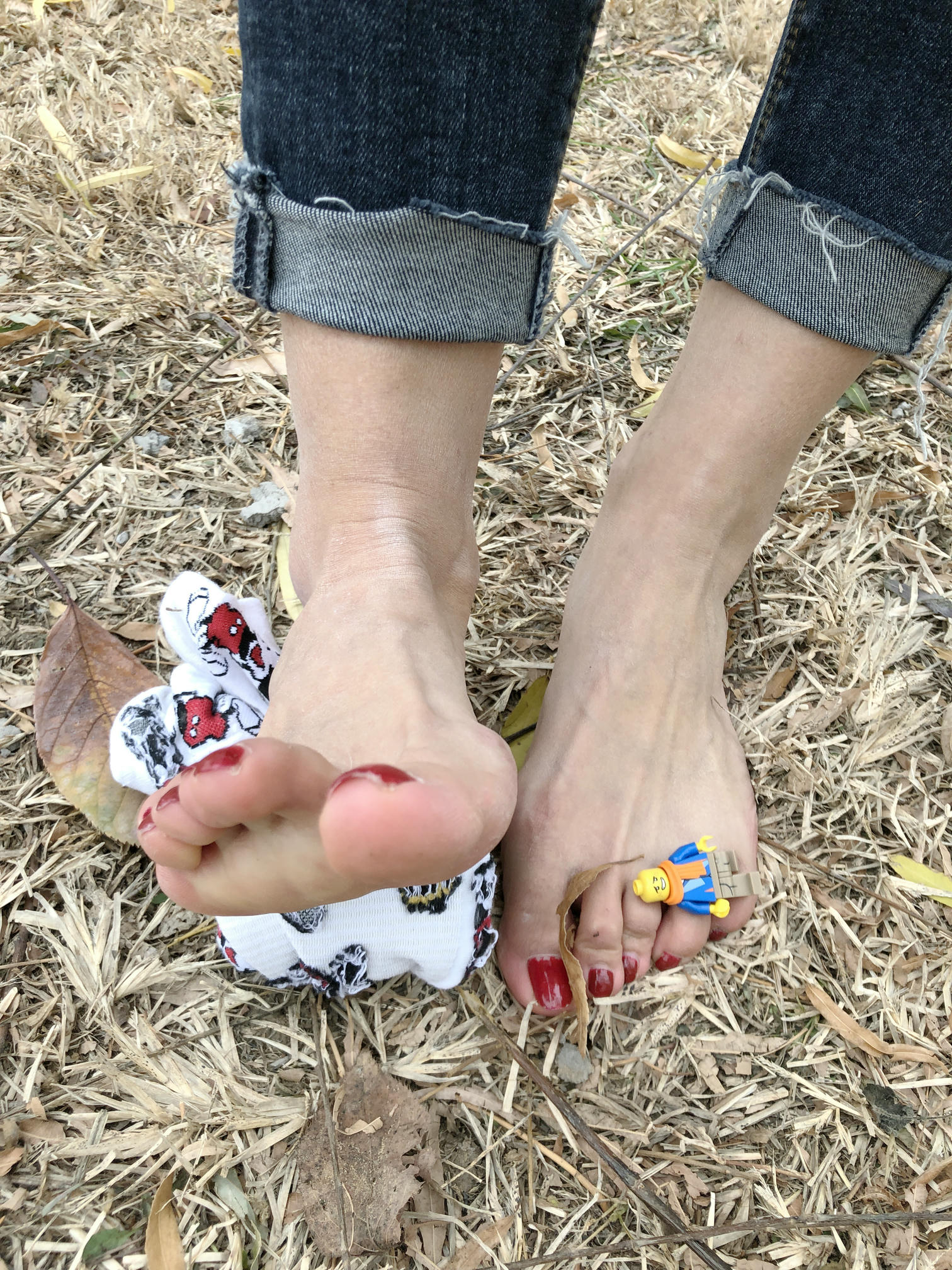 安乔乔 NO.010 户外足秀 [129P+760M]_第6集